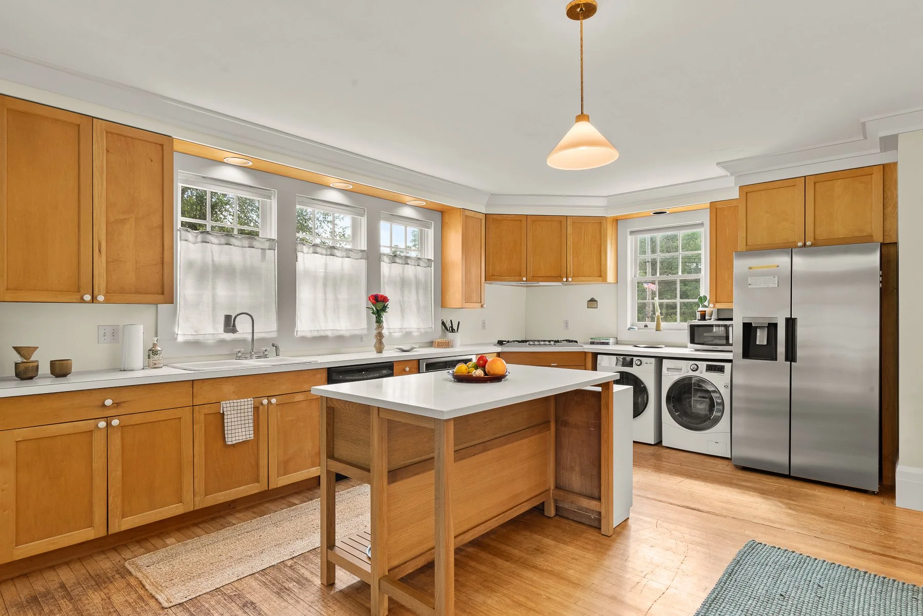 06 kitchen wide.jpg