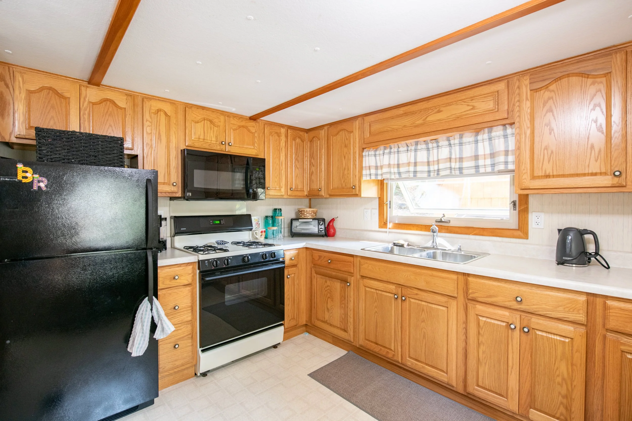 07-kitchen.jpg