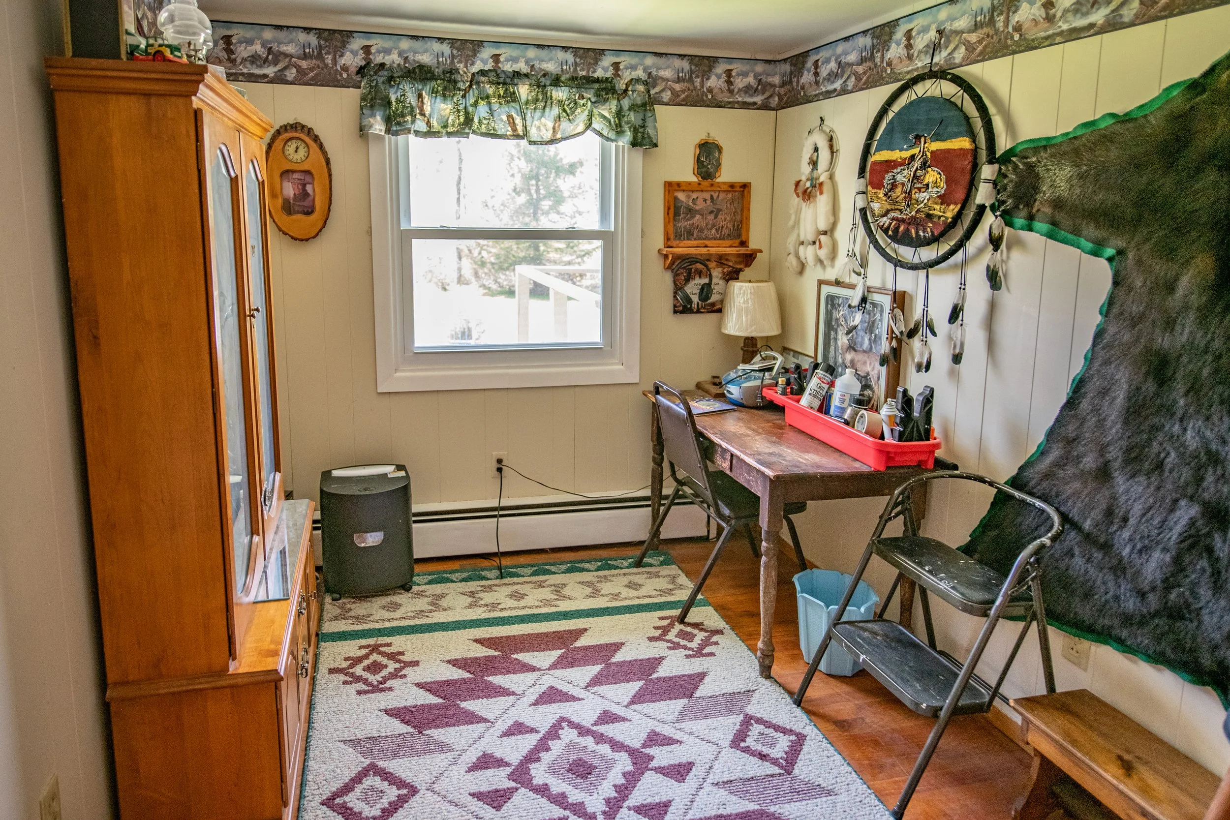 09 bedroom.jpg
