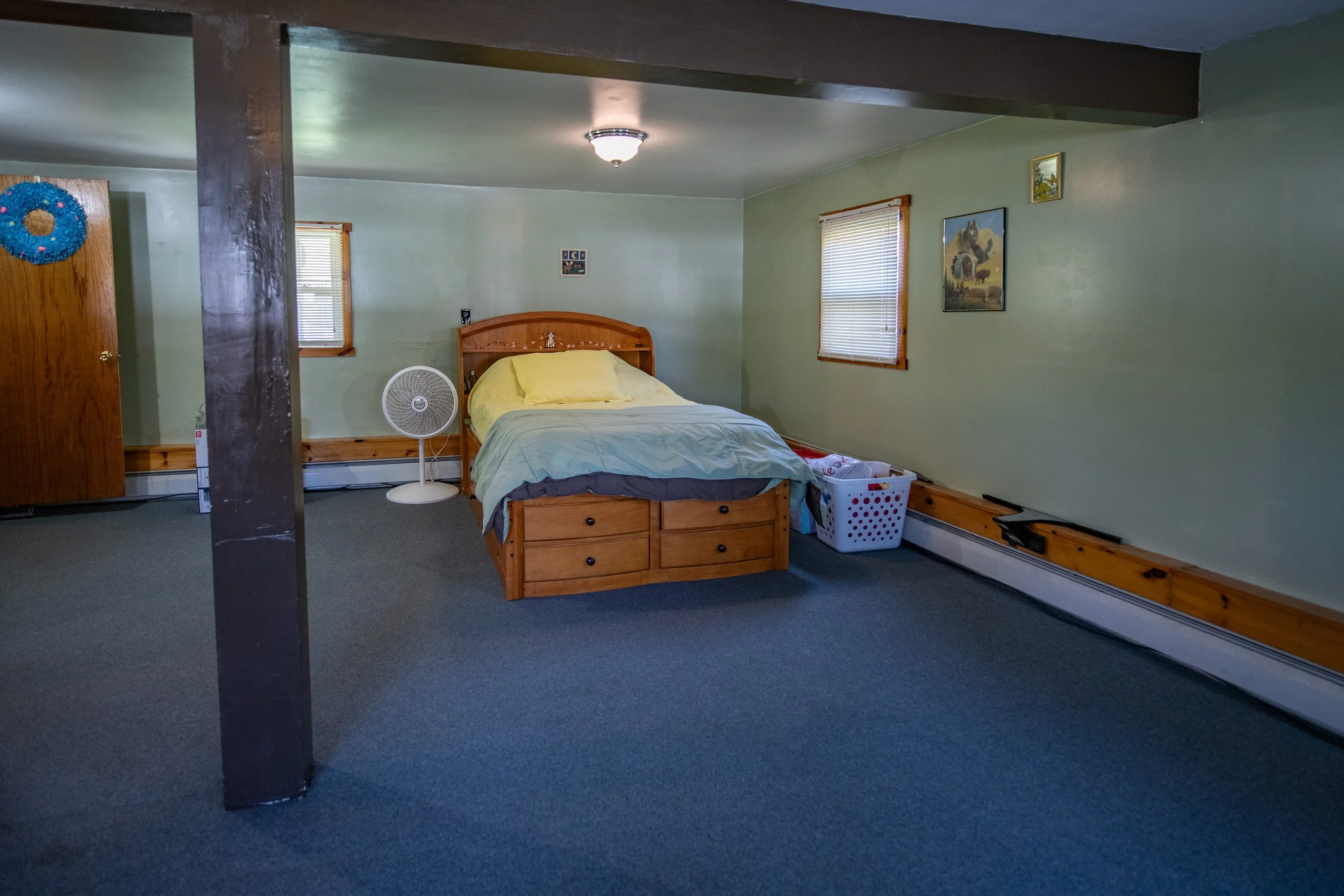 11 downstairs-bedroom.jpg