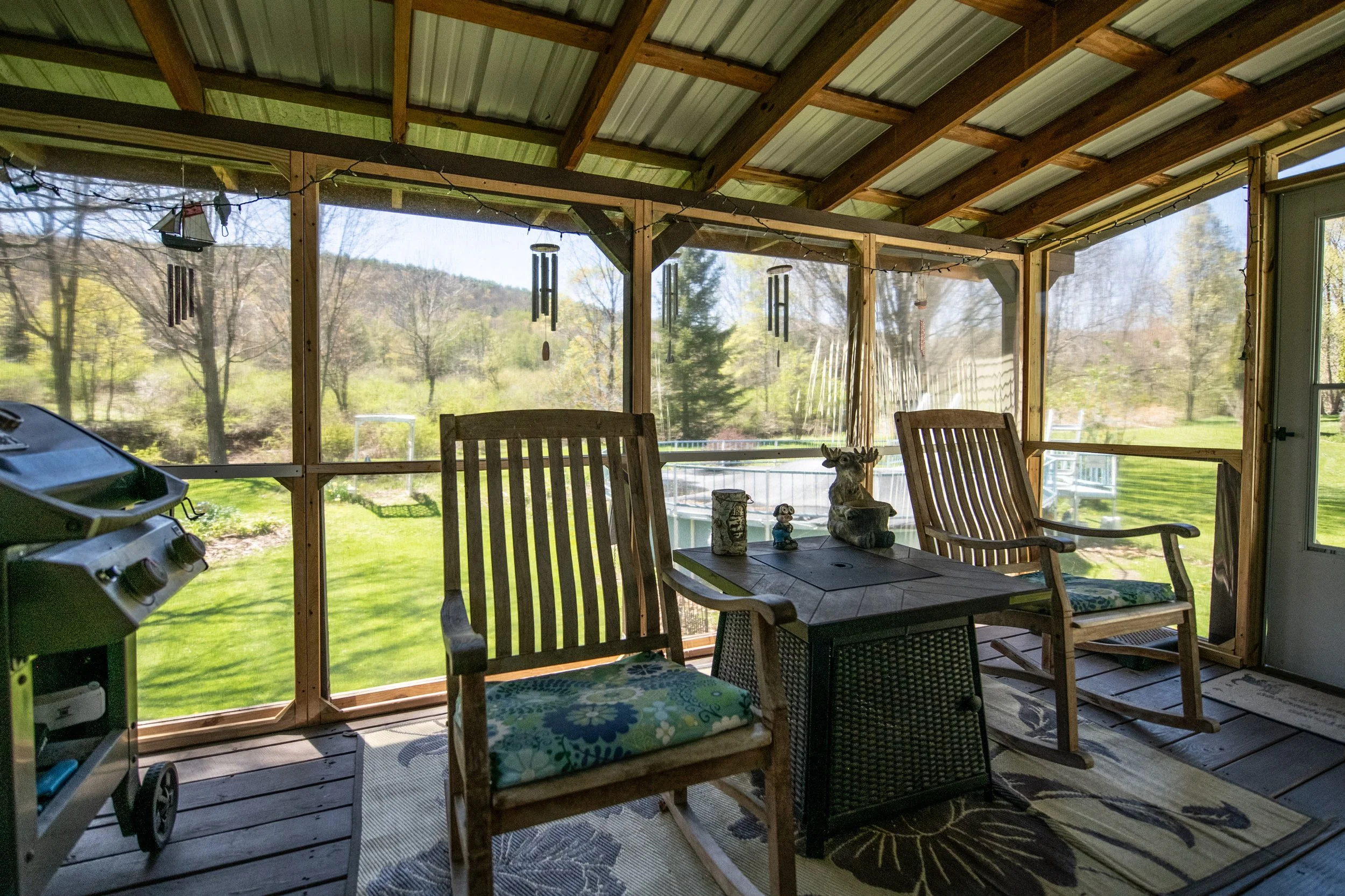 16 screened-in-porch.jpg