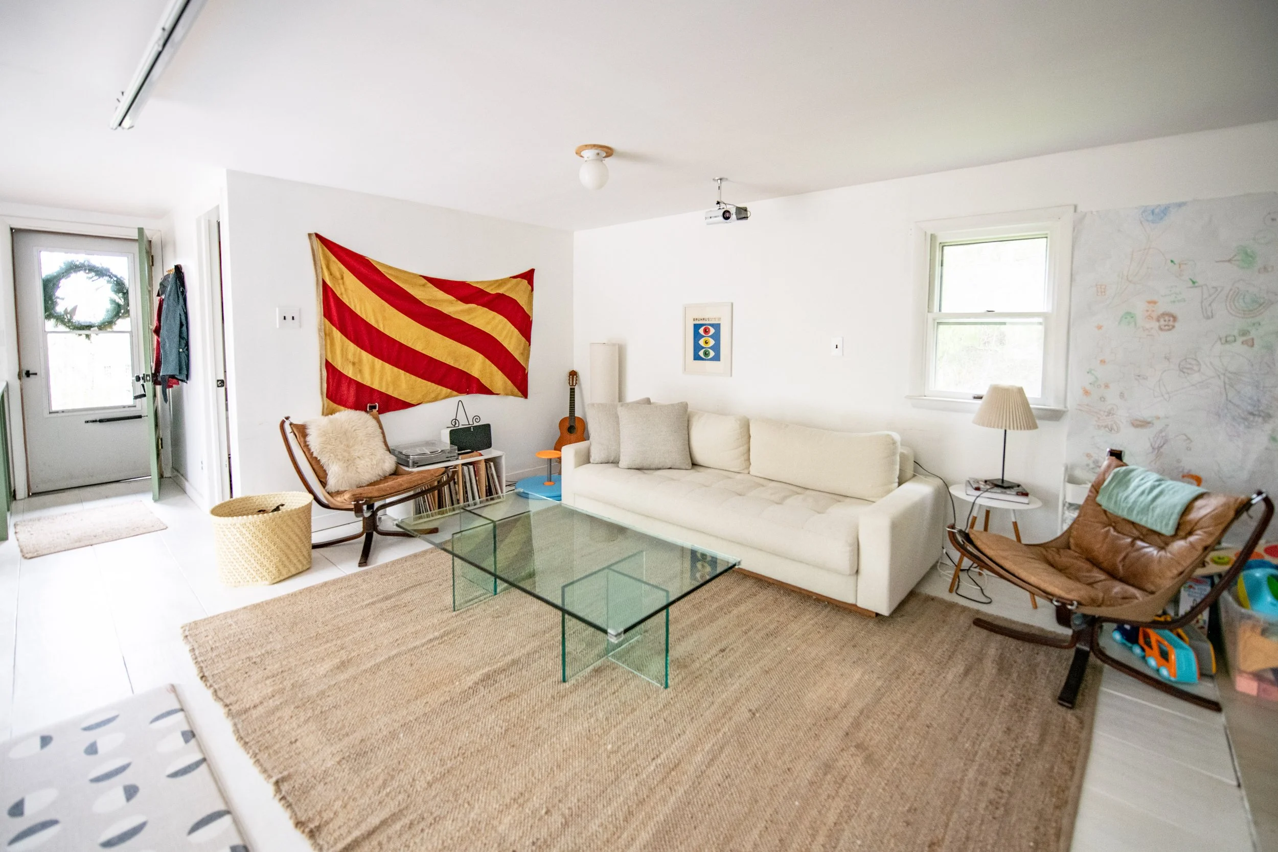 07 living-room.jpg