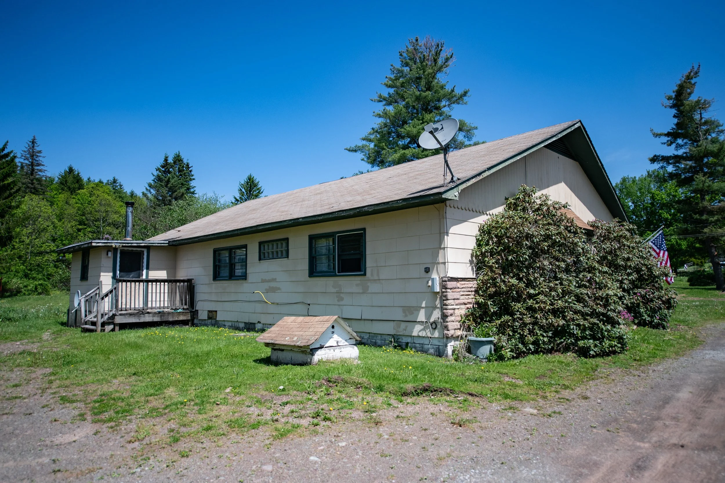 03 side-of-big-house.jpg