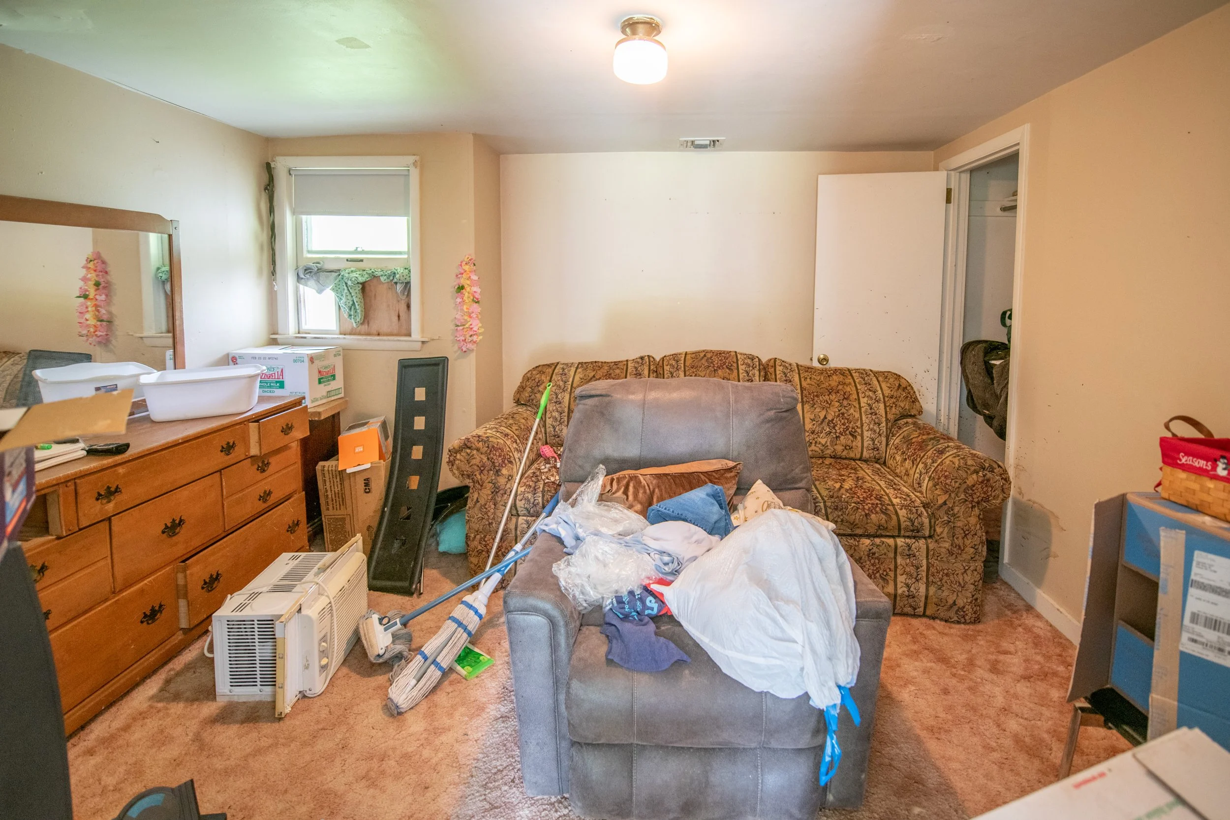 cottage-bedroom.jpg