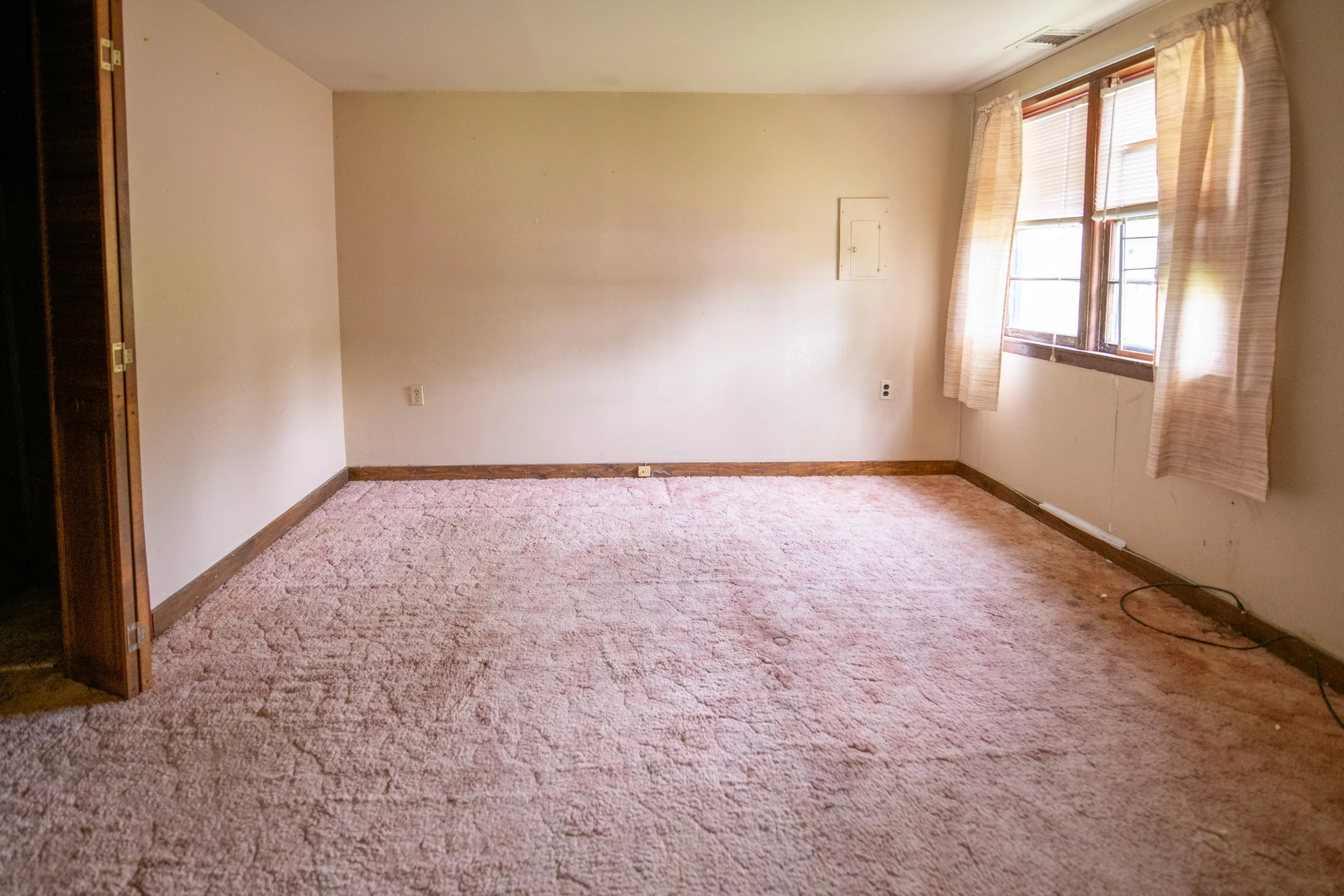 cottage-bedroom2.jpg
