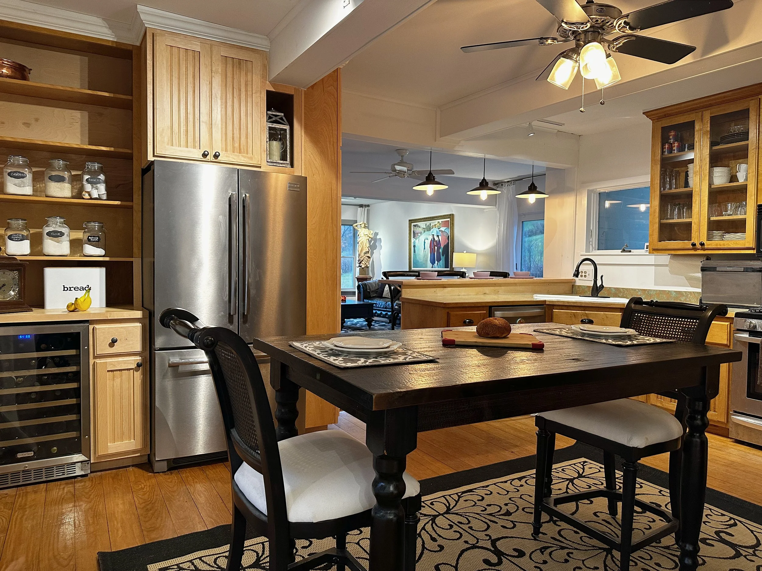 11 Kitchen2.jpg
