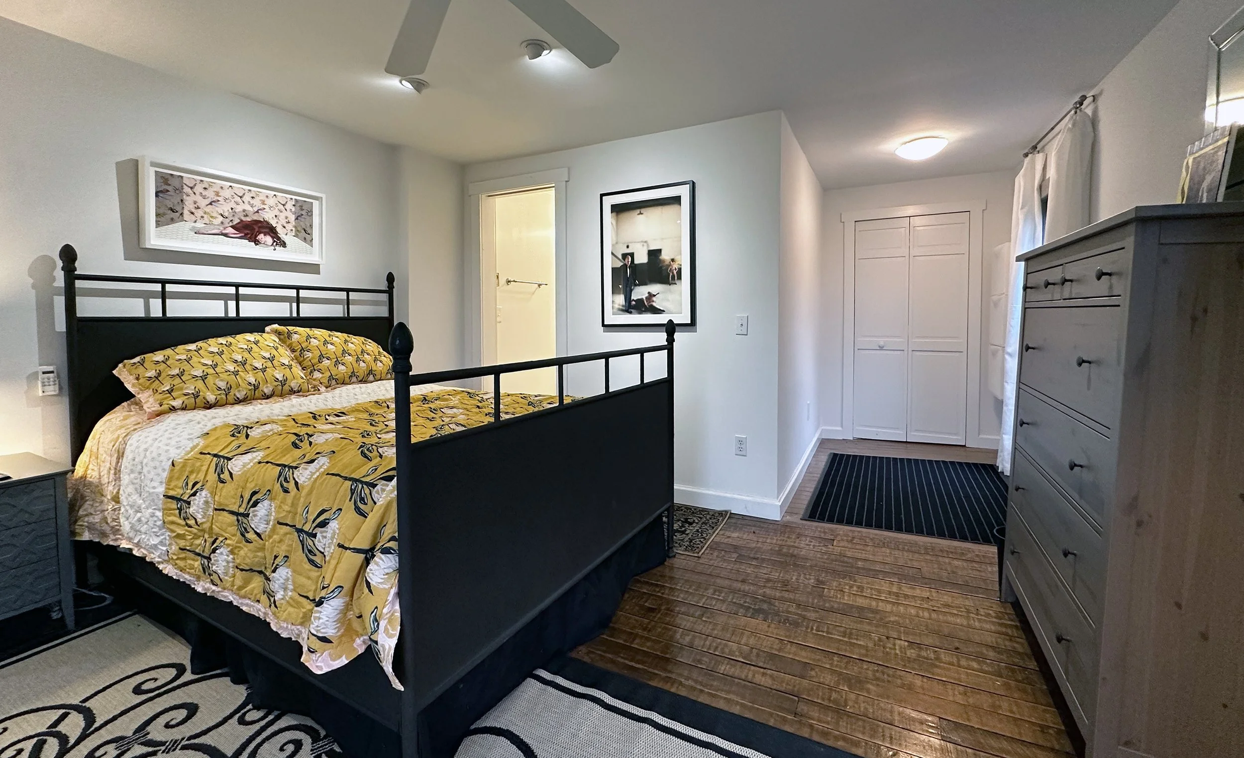 19 bed Resv3.jpg