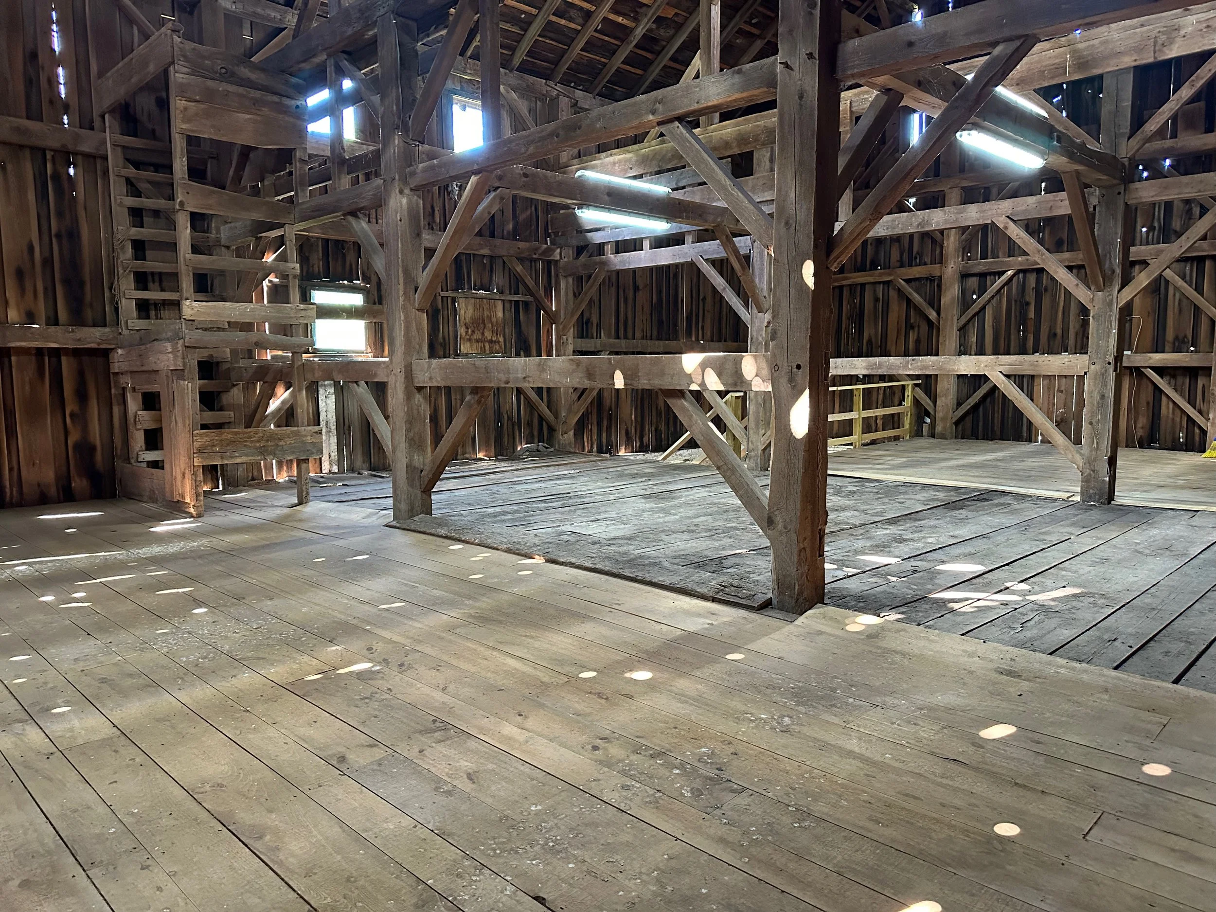 50 barn interior.jpeg