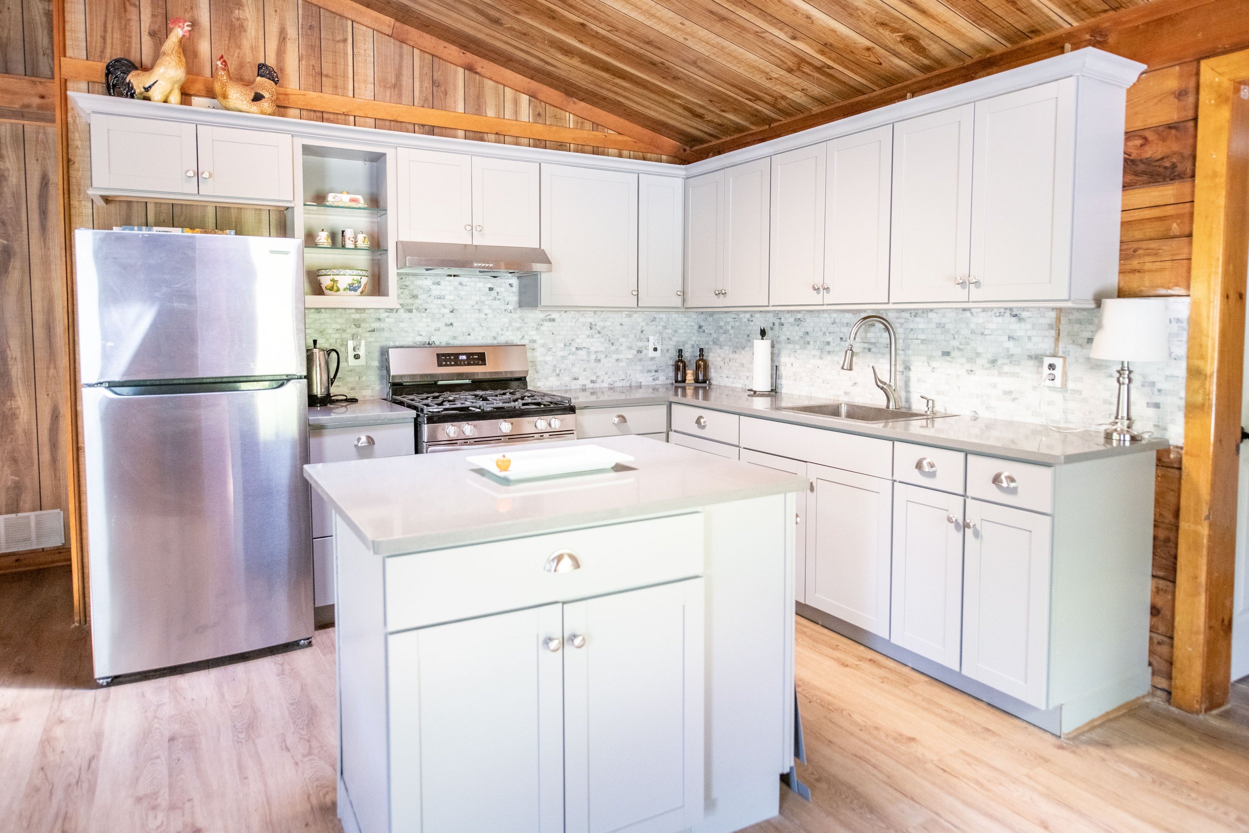 08-kitchen.jpg