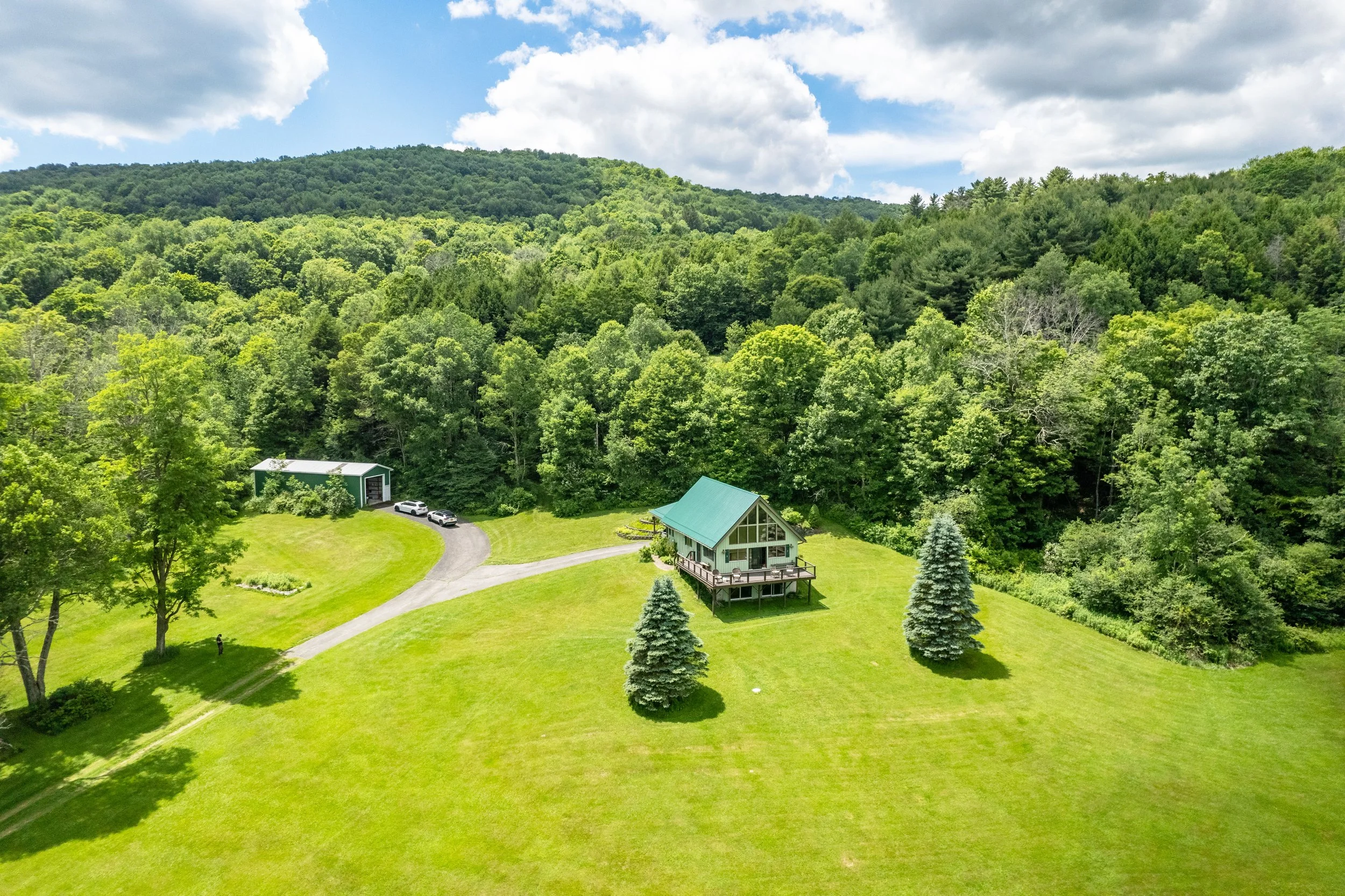 01 drone-house-and-garage.jpg