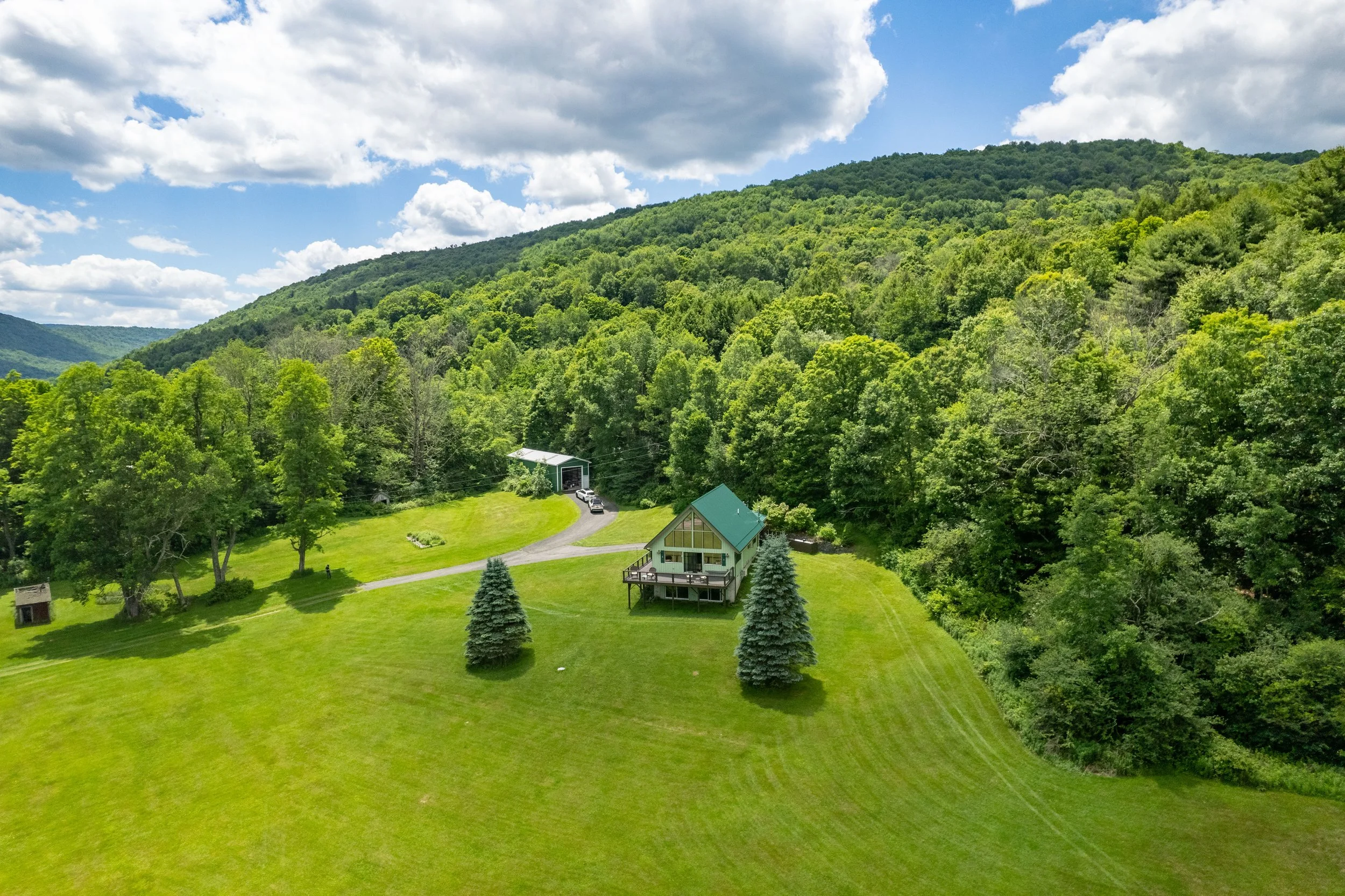 29 drone-towards-walton.jpg
