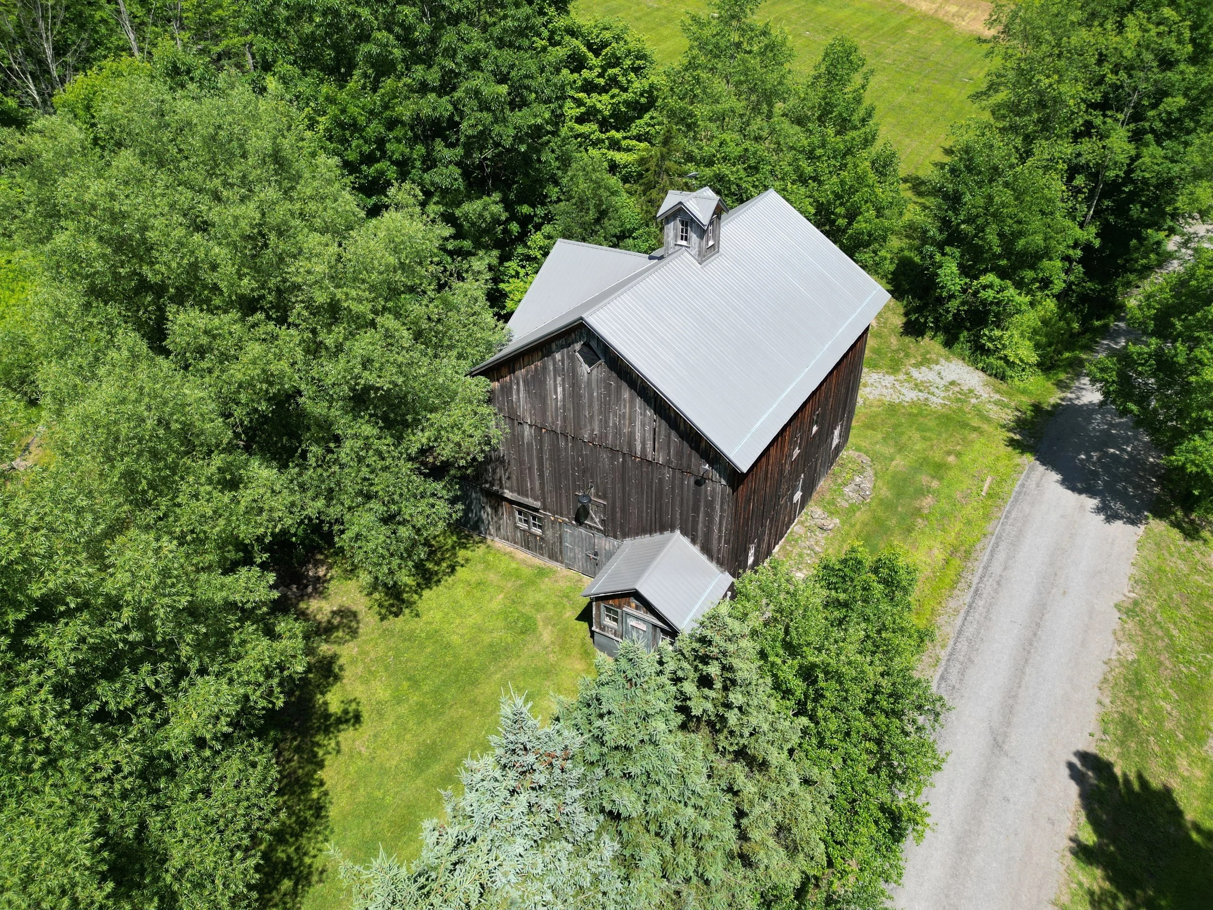 barn.jpg