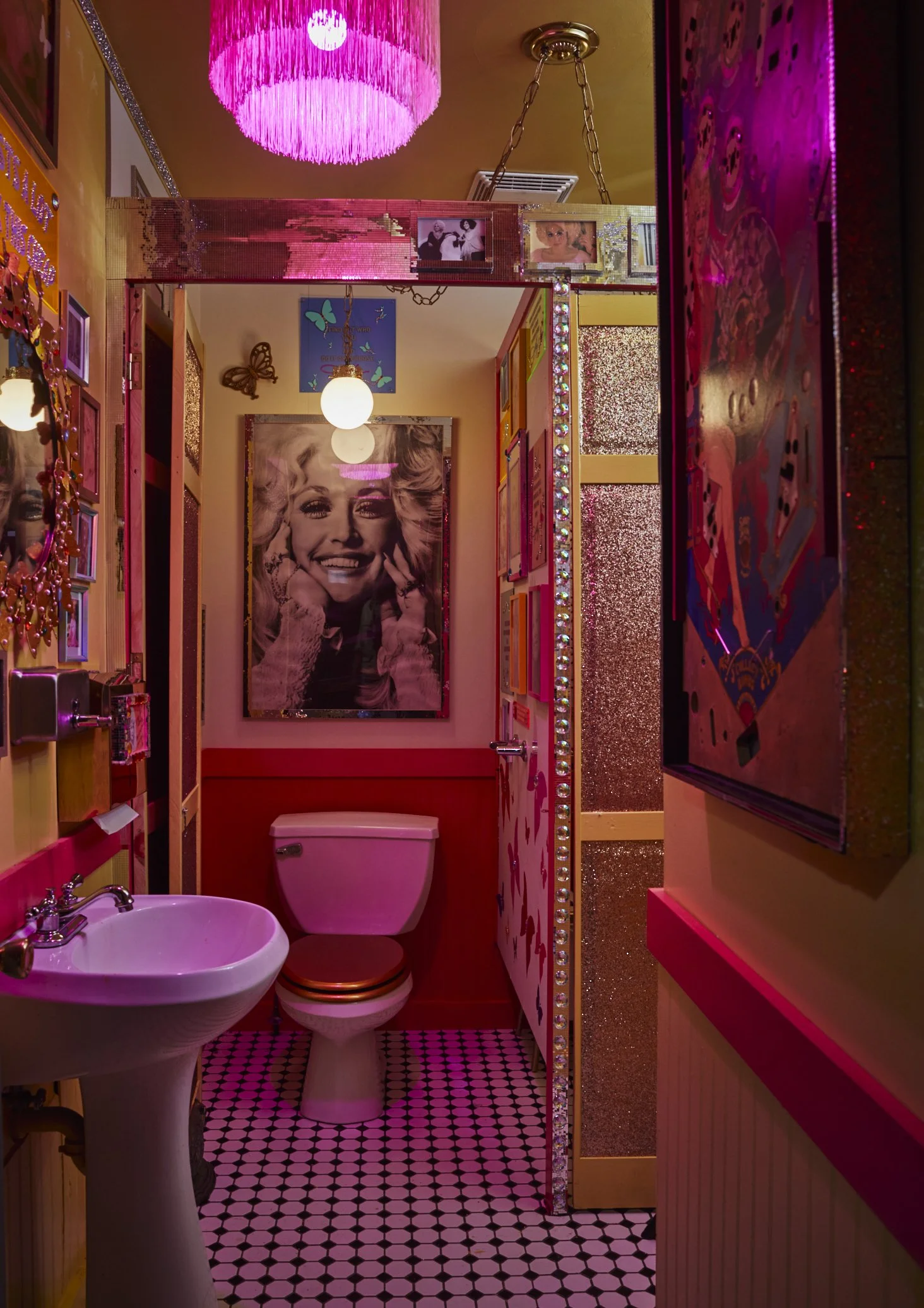 10 Christian Harder _Andes_Hotel_NY_FALL_24_044 (91).jpg