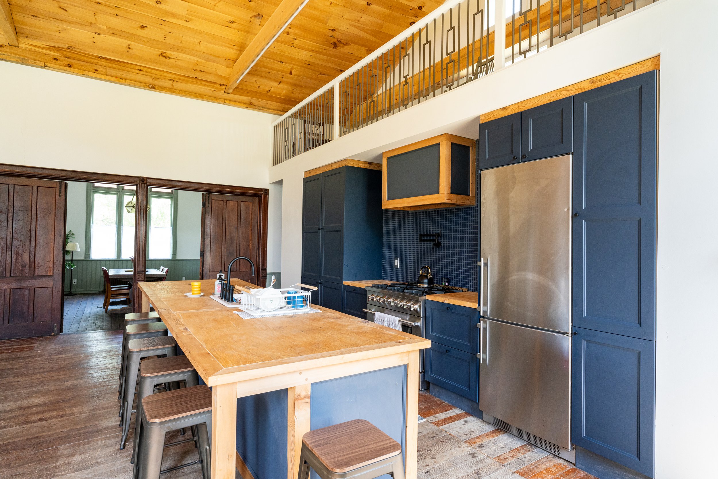 10 - 150 Blenheim Hill Rd.jpg