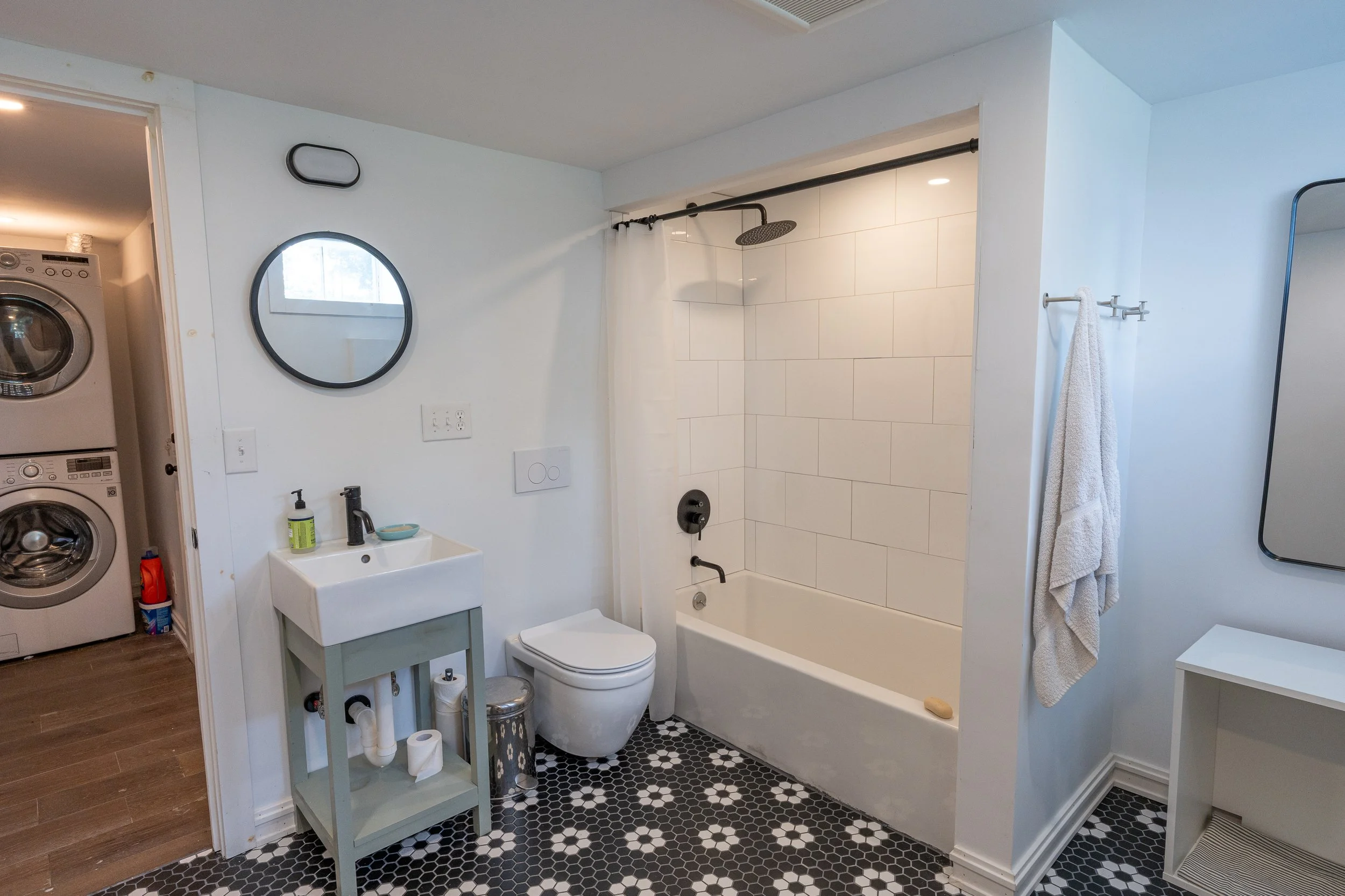 24 - 150 Blenheim Hill Rd.jpg