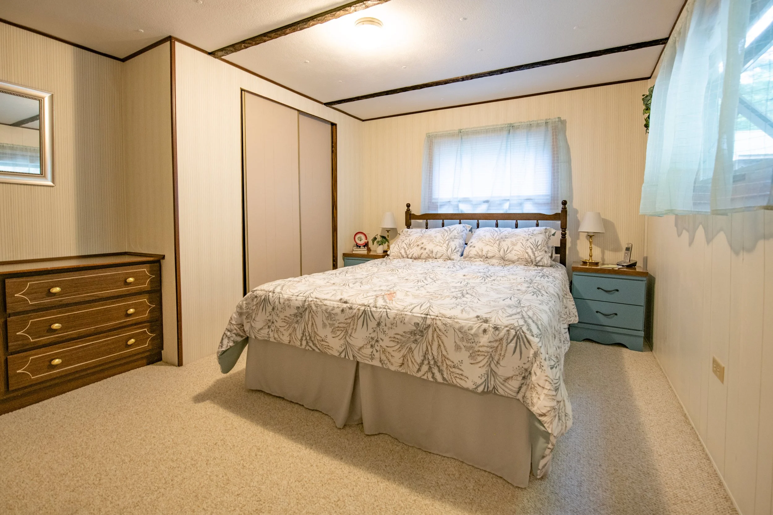 14-primary-bed.jpg