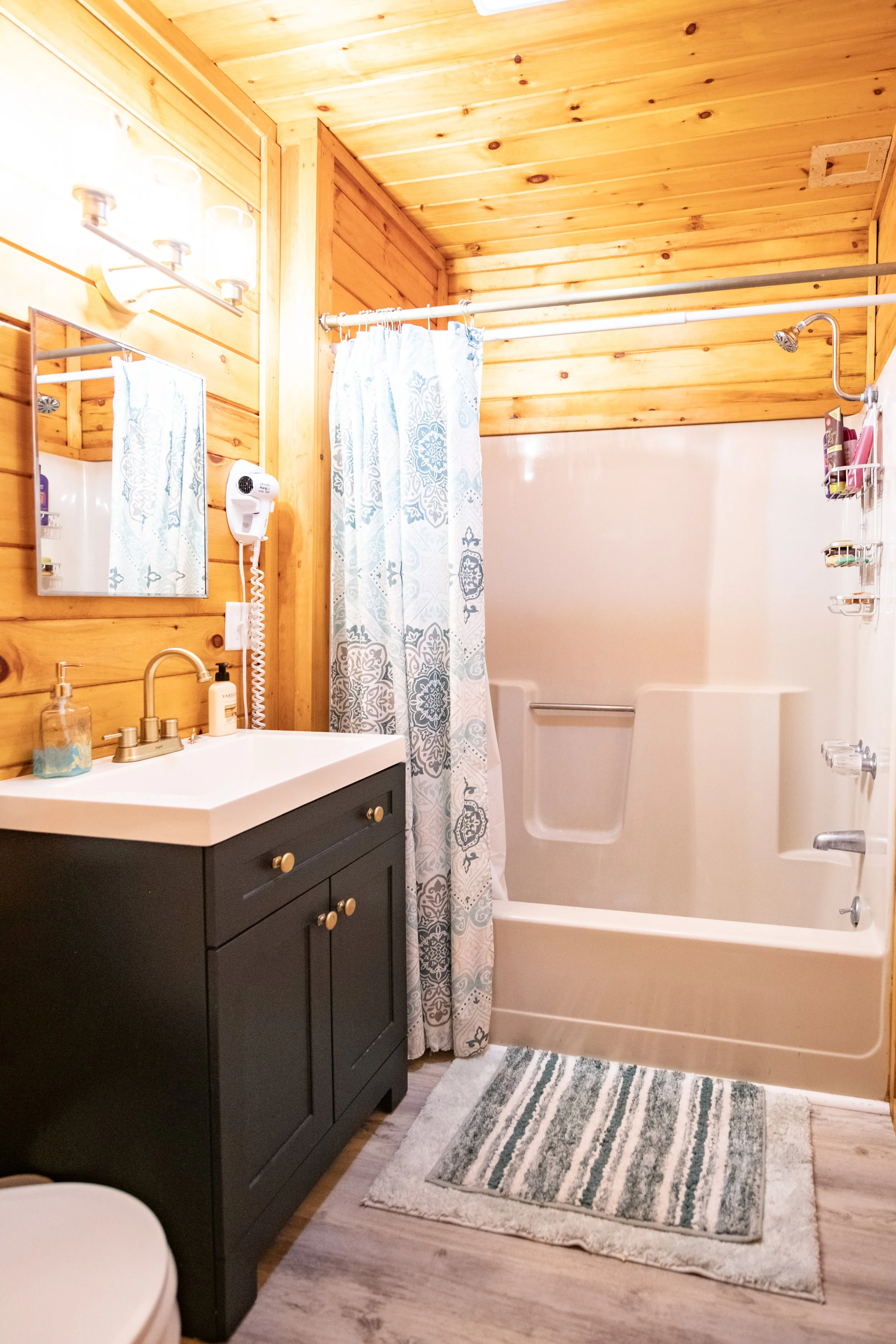 08bath2.jpg