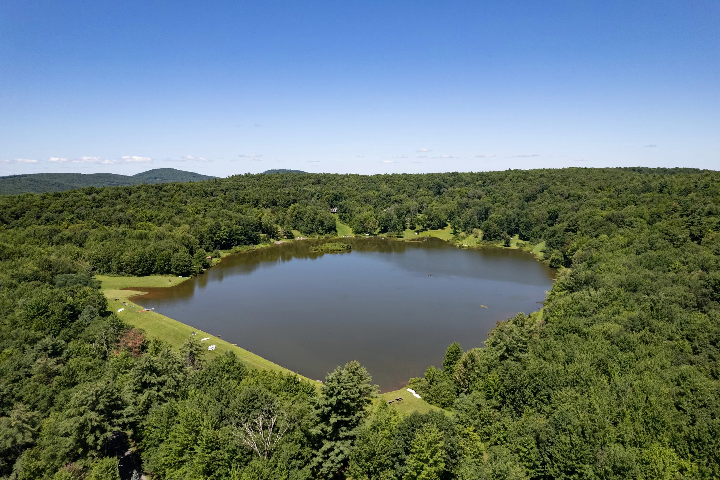 20drone-lake.jpg