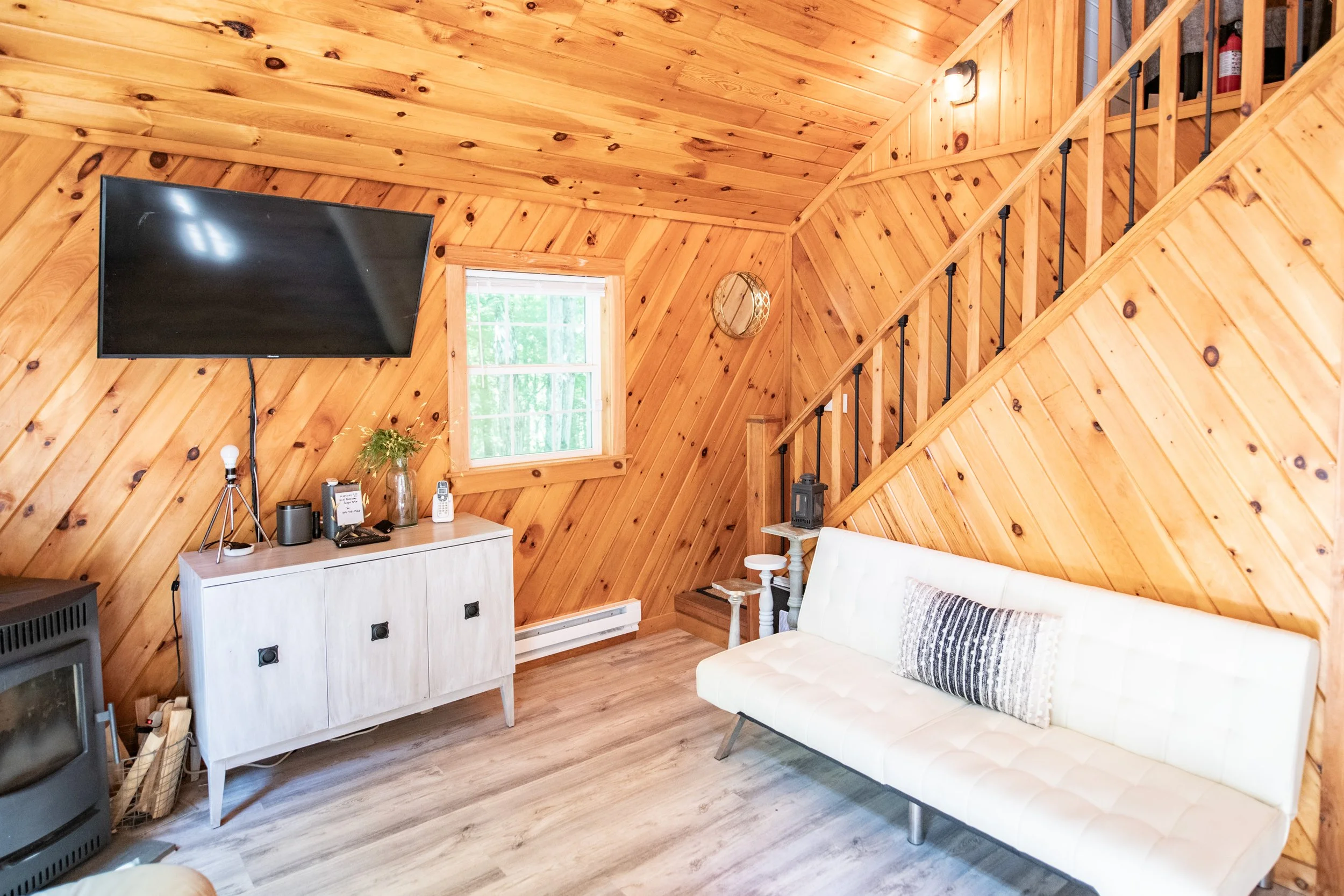 14 living-room-3.jpg