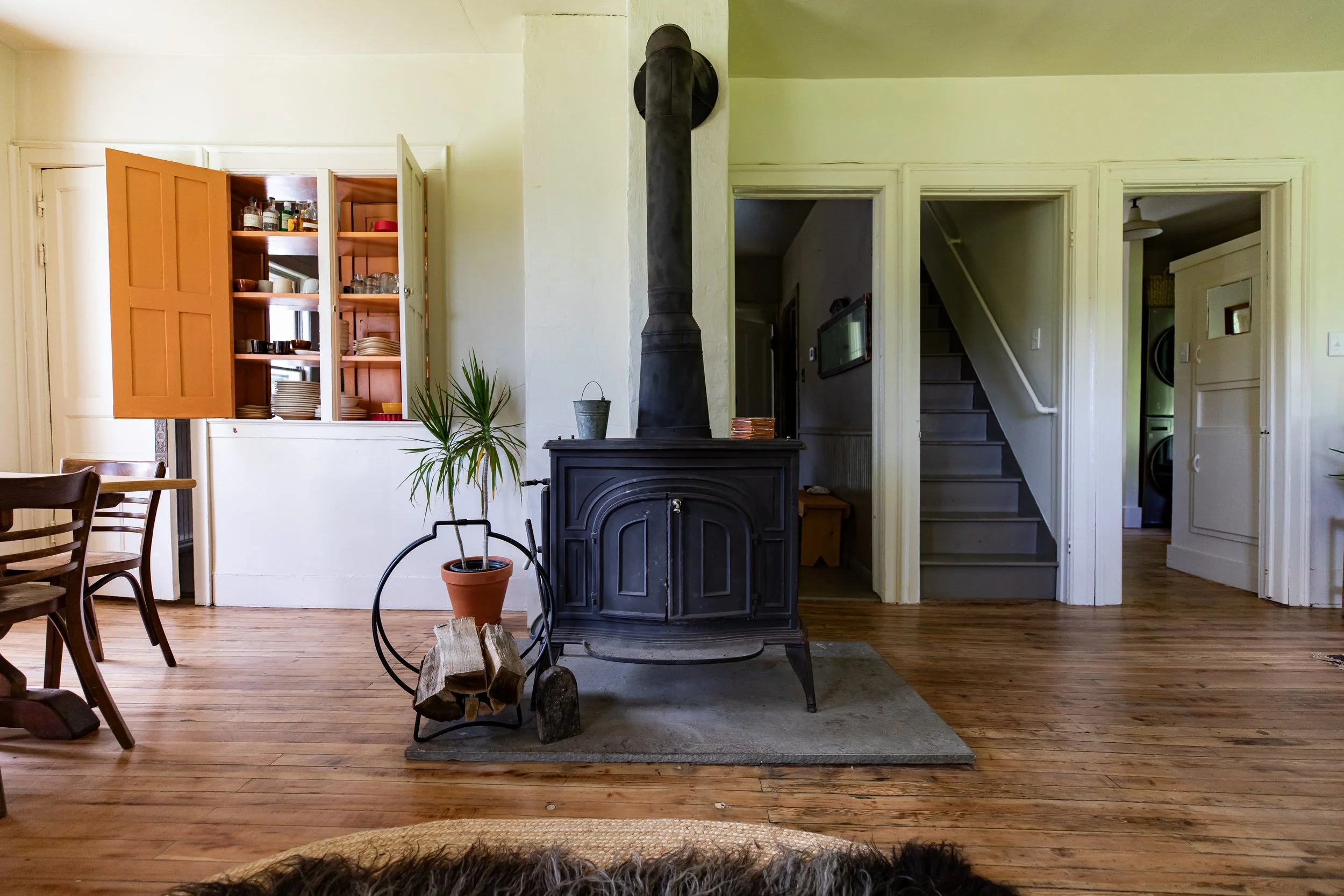14 hathaway_pond_rd-int-15.jpg