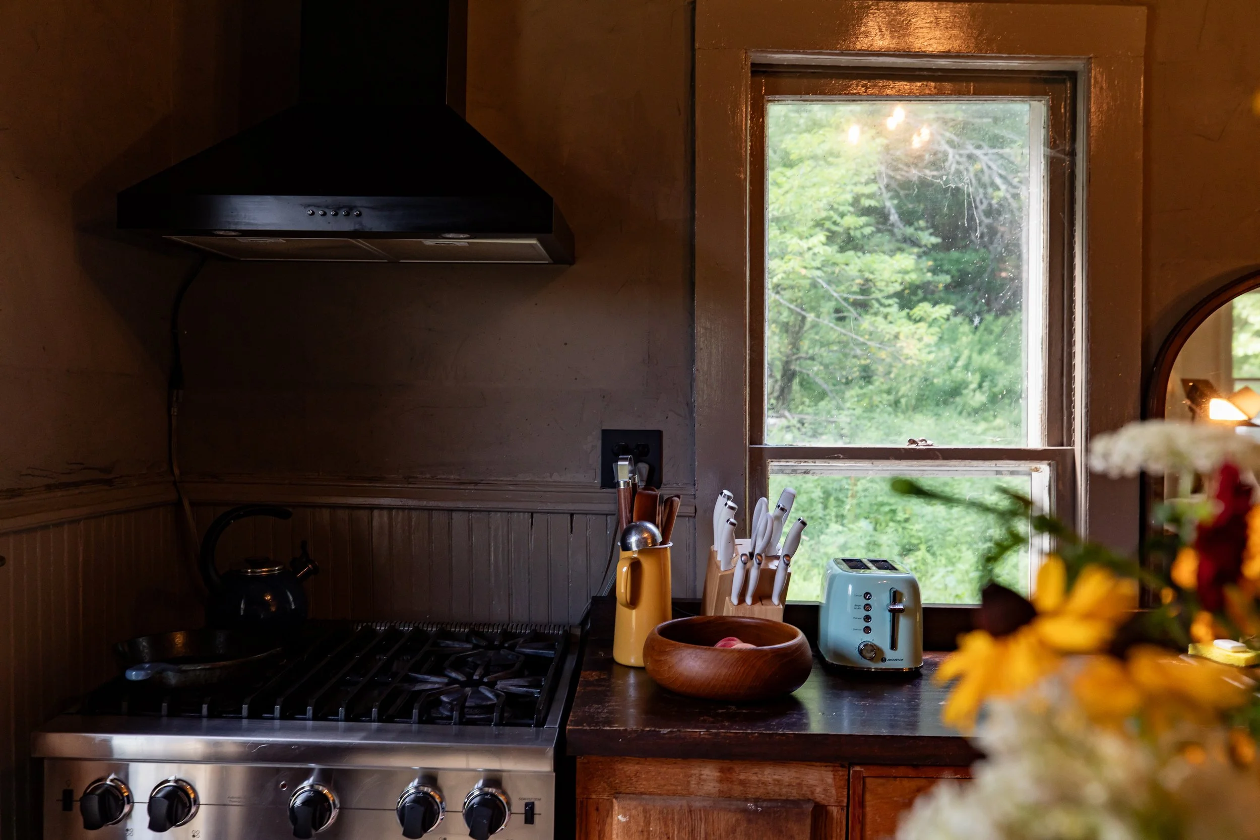 16 hathaway_pond_rd-int-20.jpg