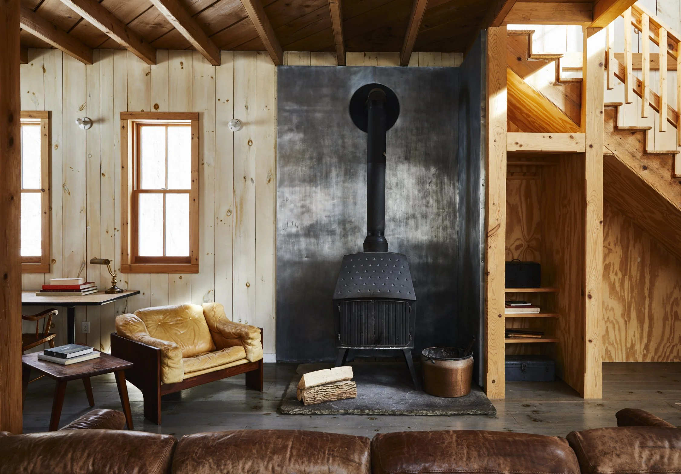 03_58TownsendRD_Woodstove_landscape.jpg