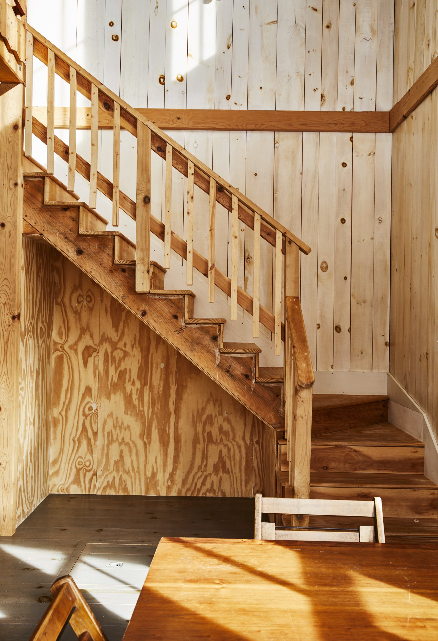 016_58TownsendRD_Stairs.jpg