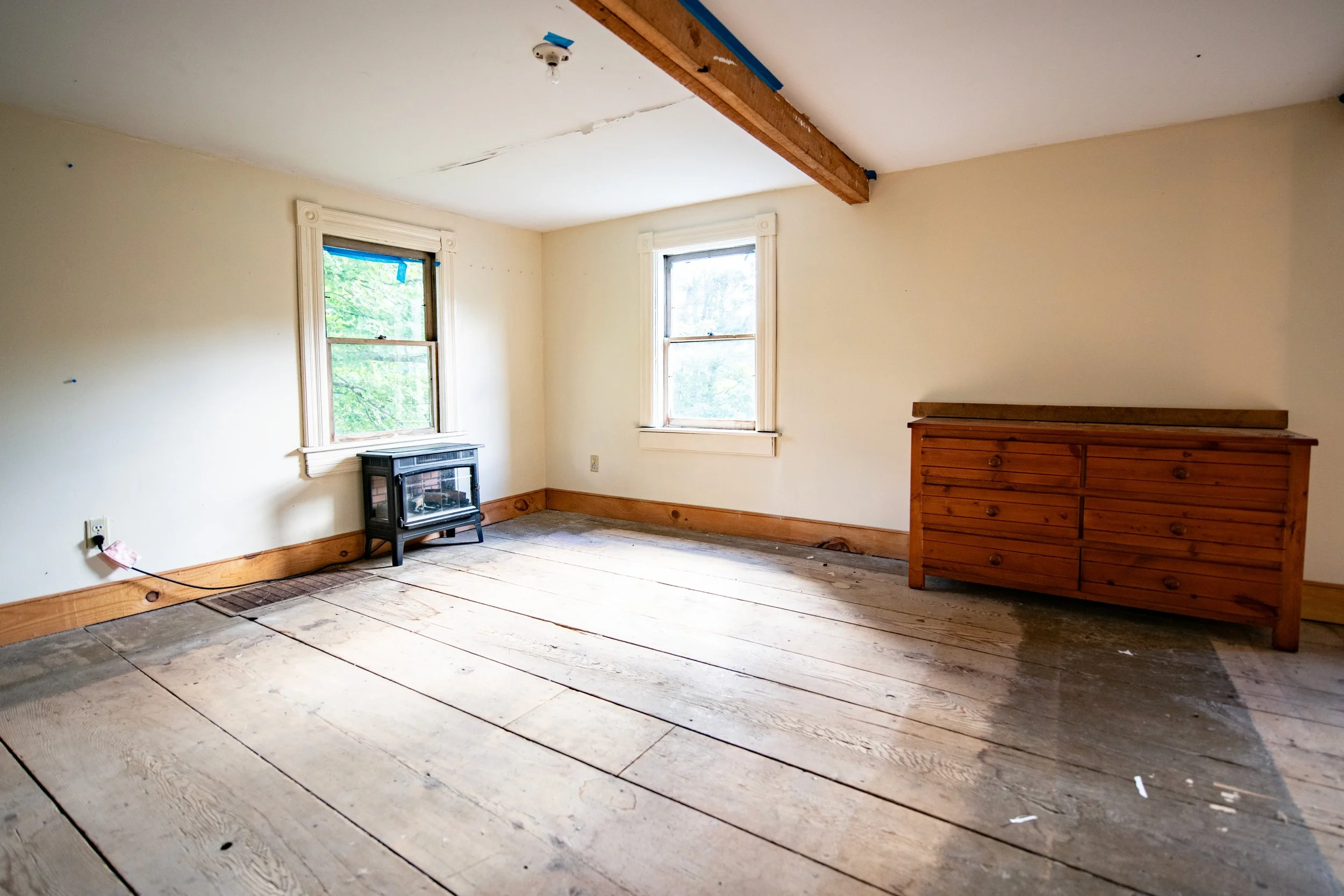 13 bedroom.jpg
