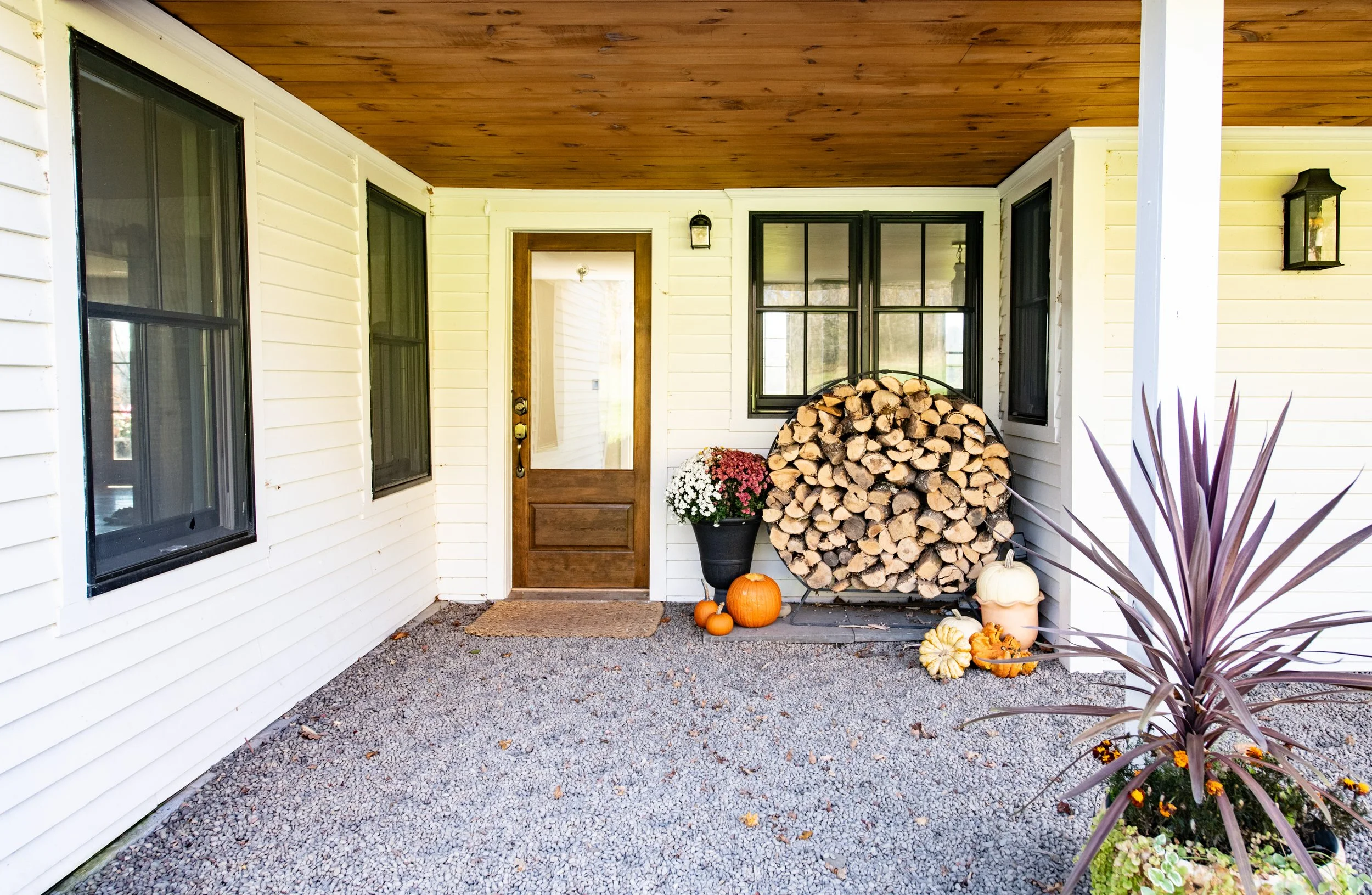 14_front-door.jpg
