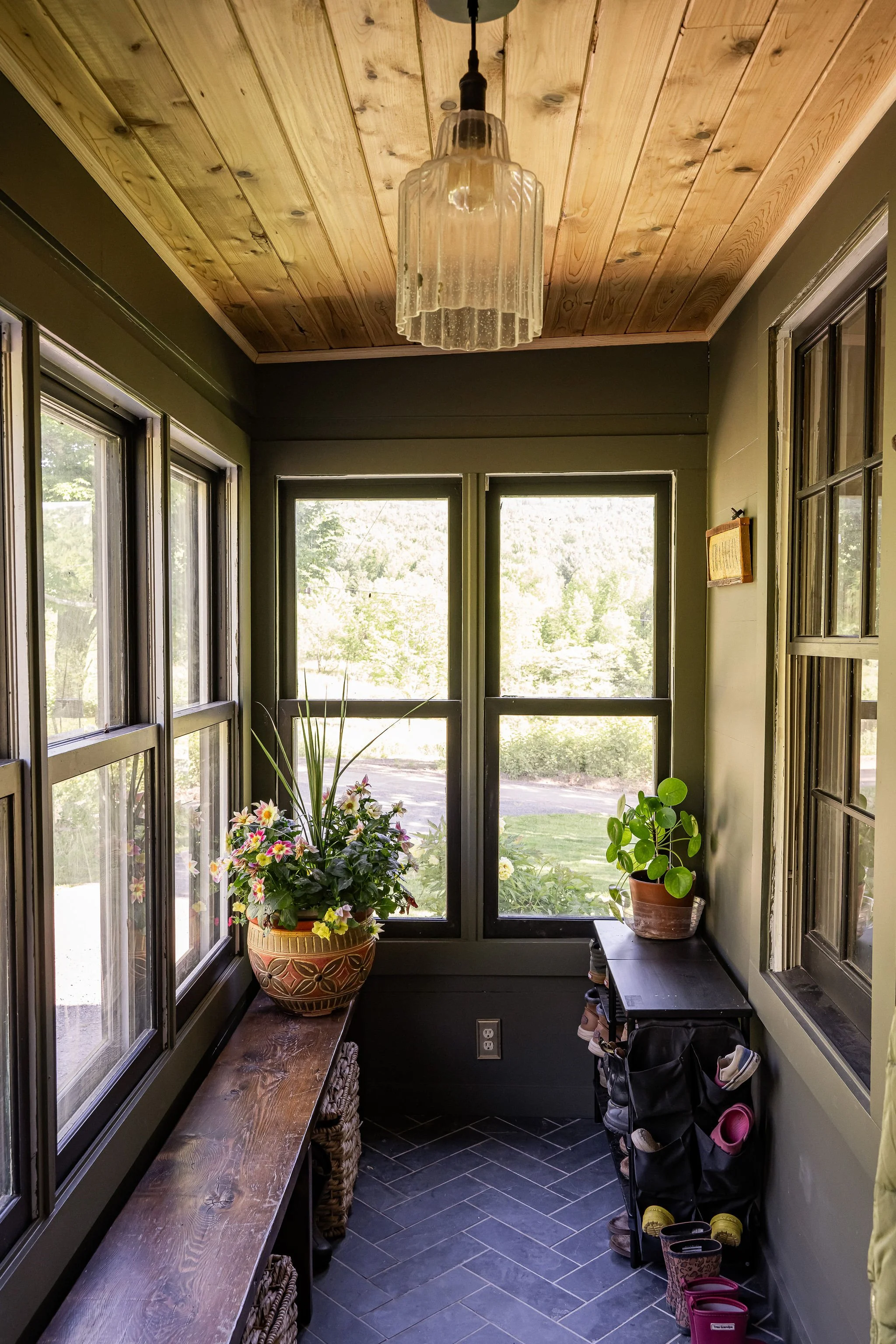 016_mudroom.jpg