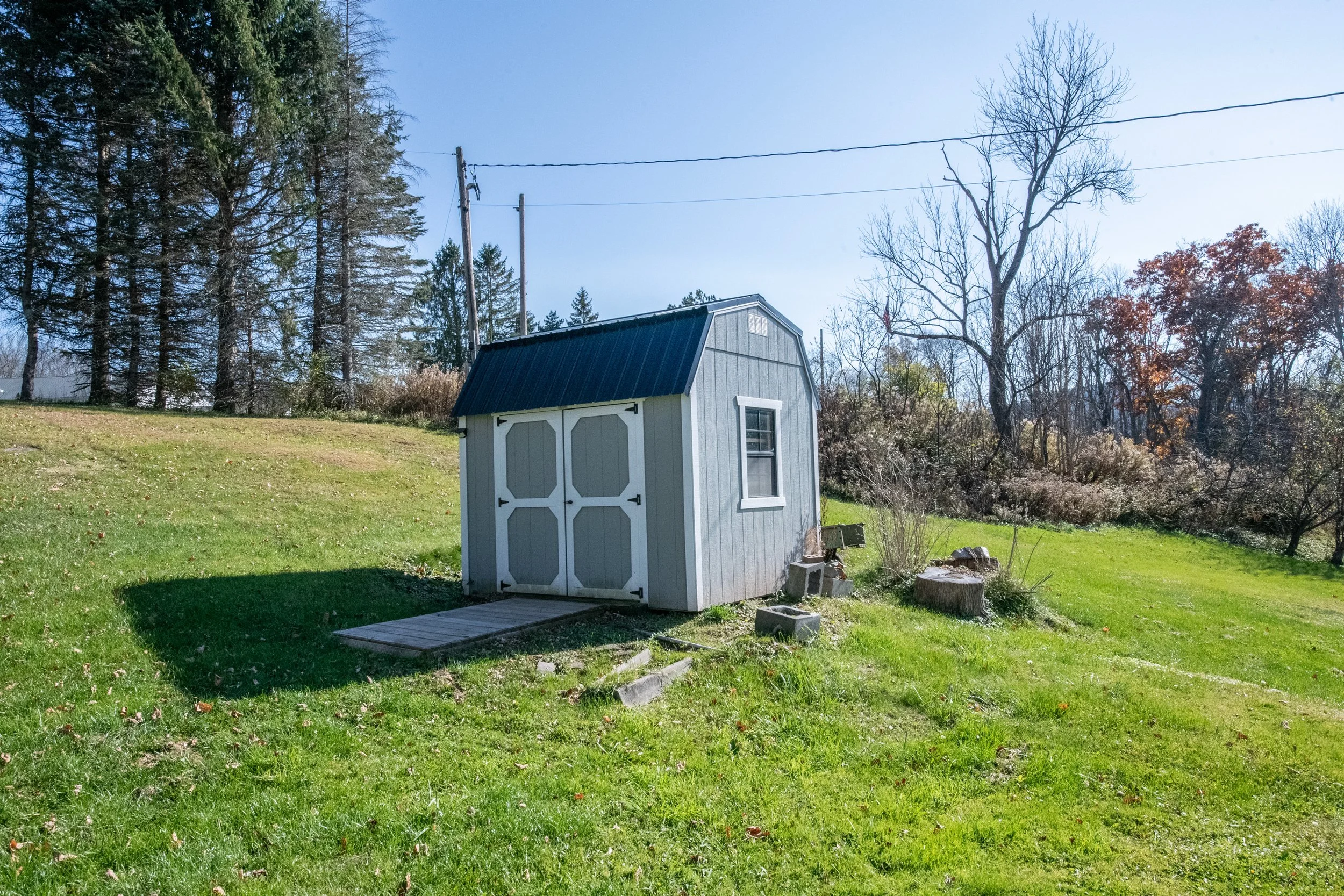 05 Shed.jpg