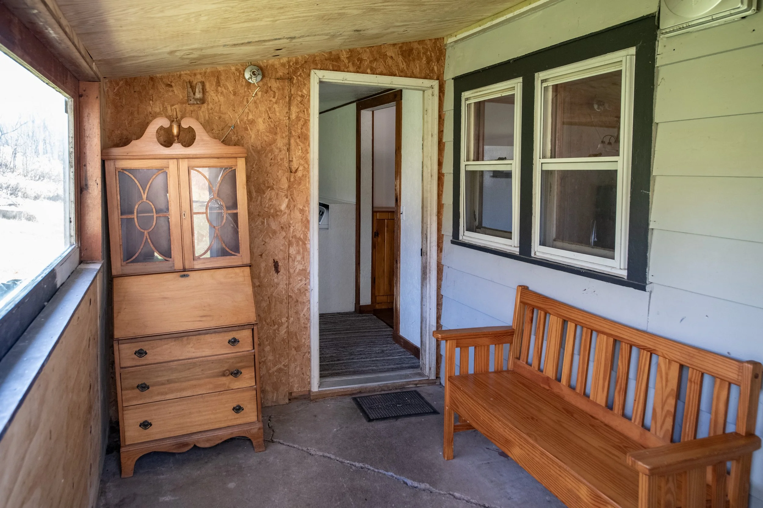 16 mudroom.jpg