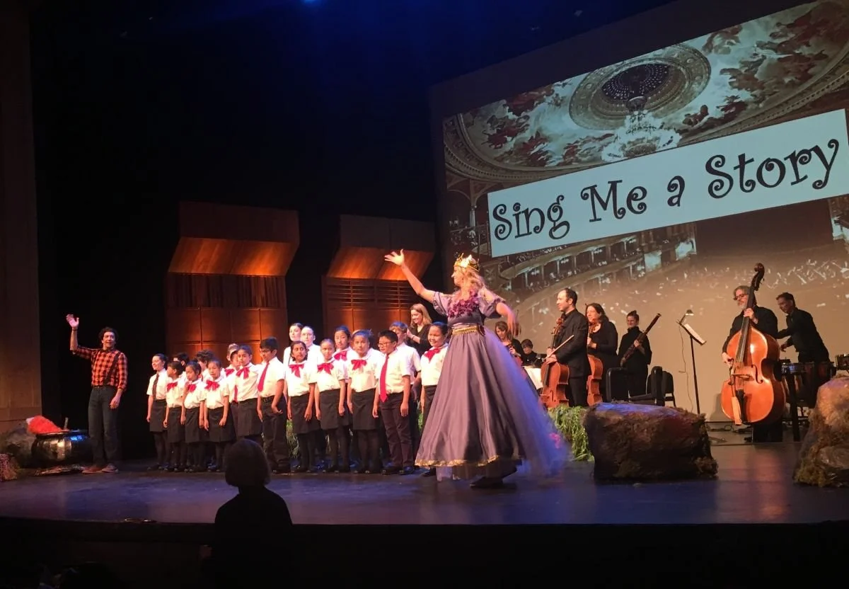 Choristers Sing Opera at Balboa Theatre