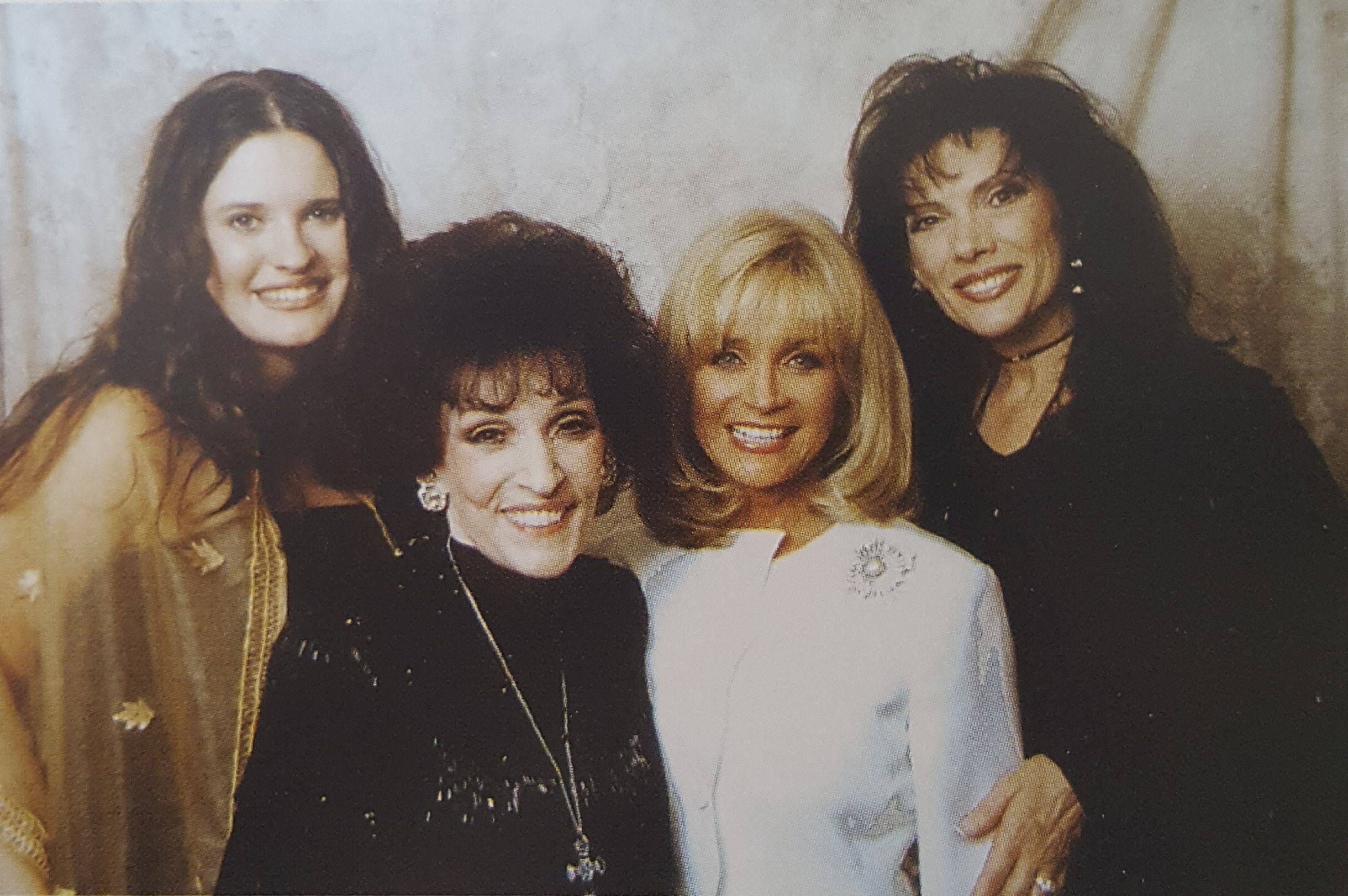 Dottie with Destiny, Barbara Mandrell & Reba 2002