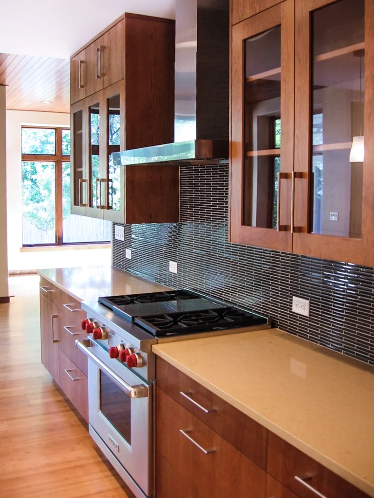 Cabinets_036.jpg