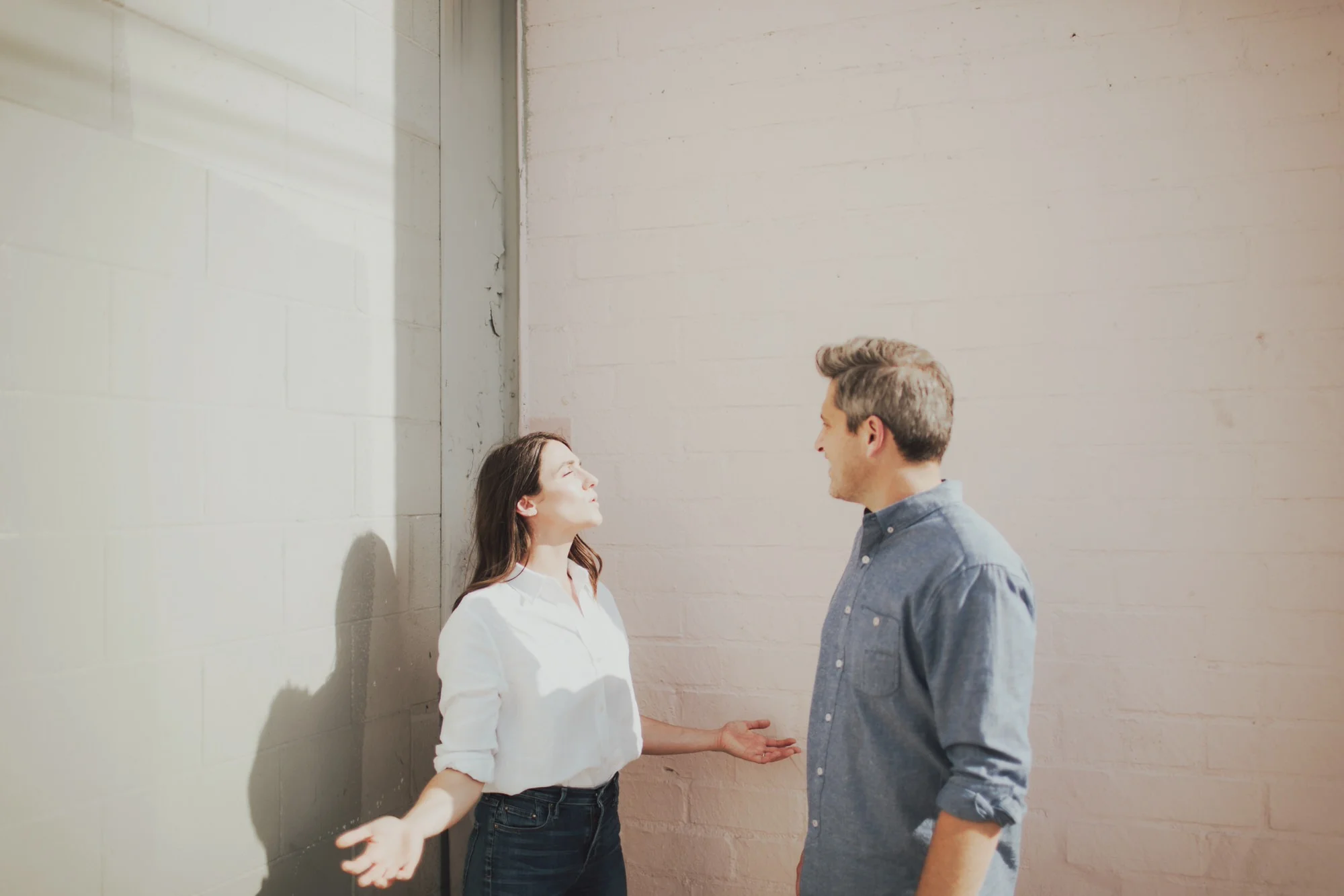 arts district engagement session