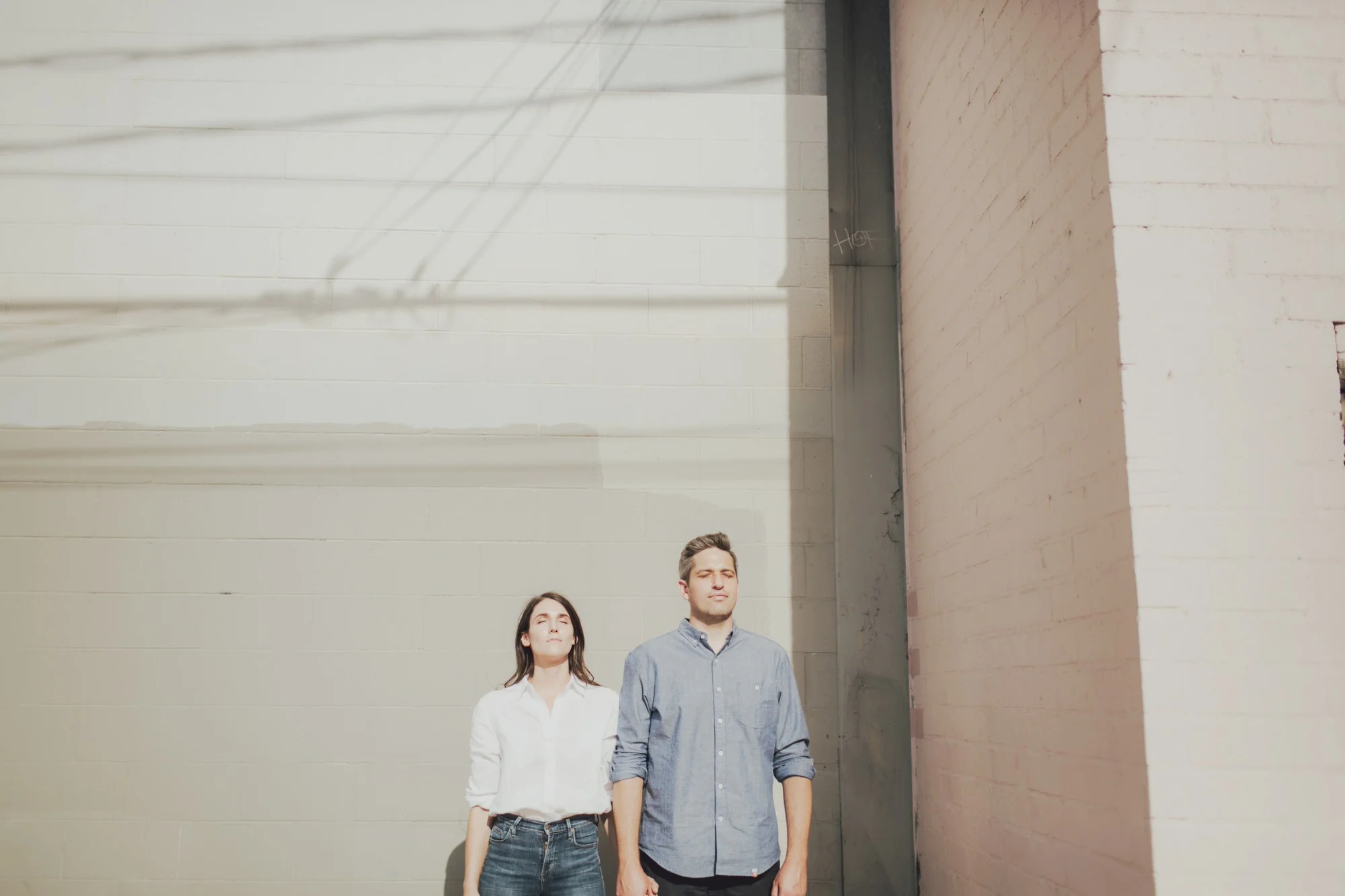 sunny engagement photos in los angeles