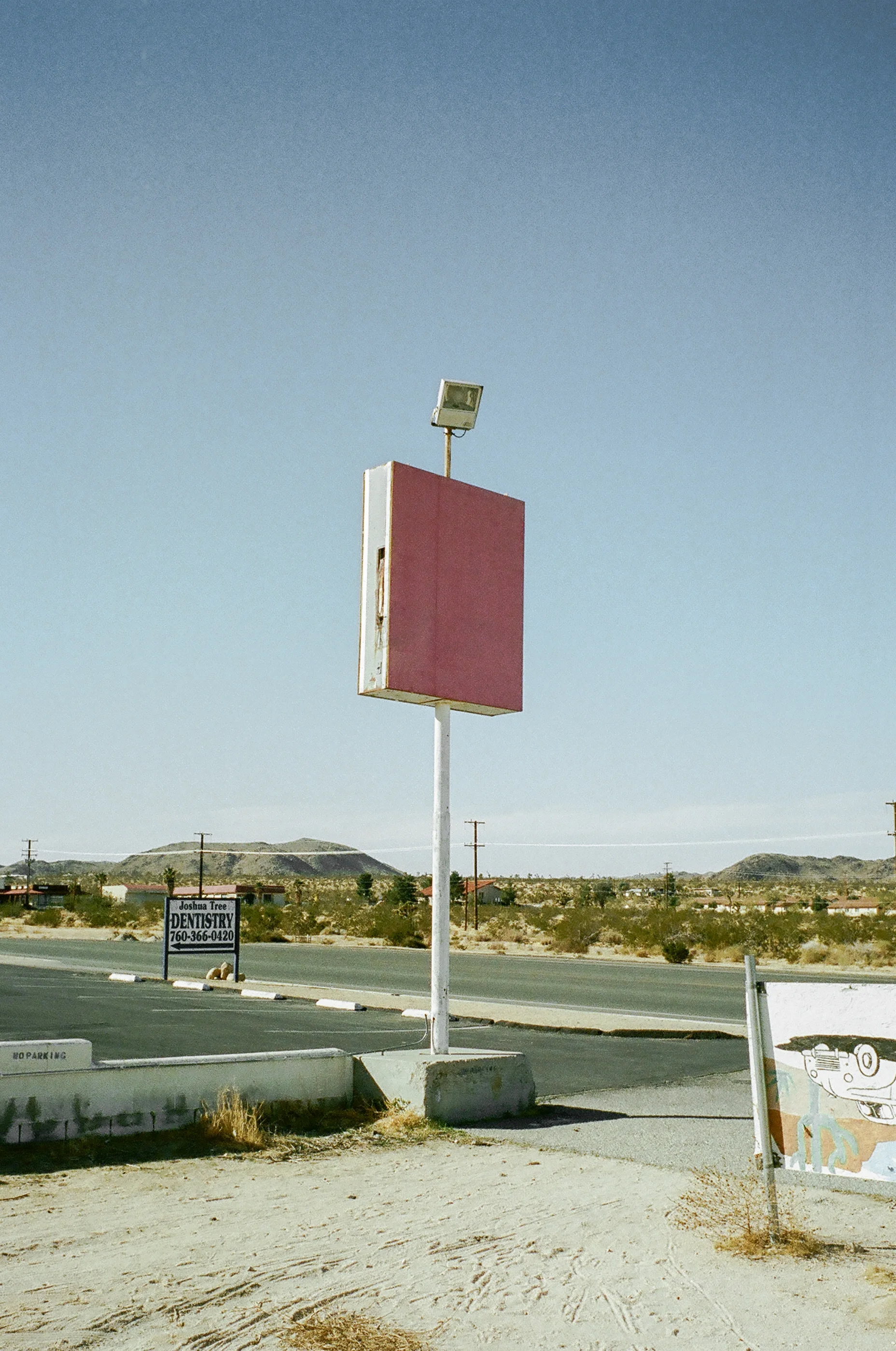 Joshua Tree, CA highway 62
