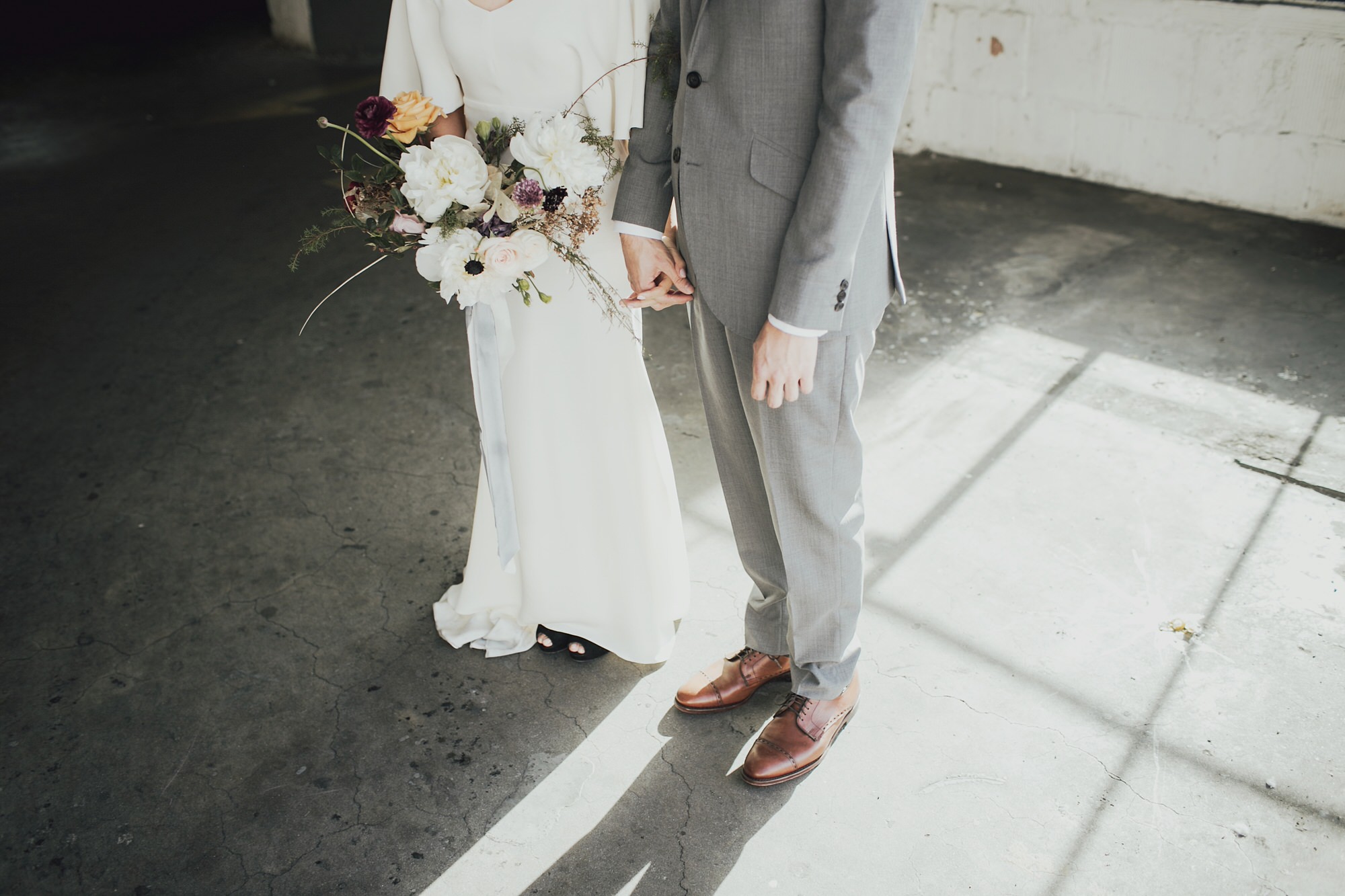 Cool wedding photos of bride and groom in portland oregon
