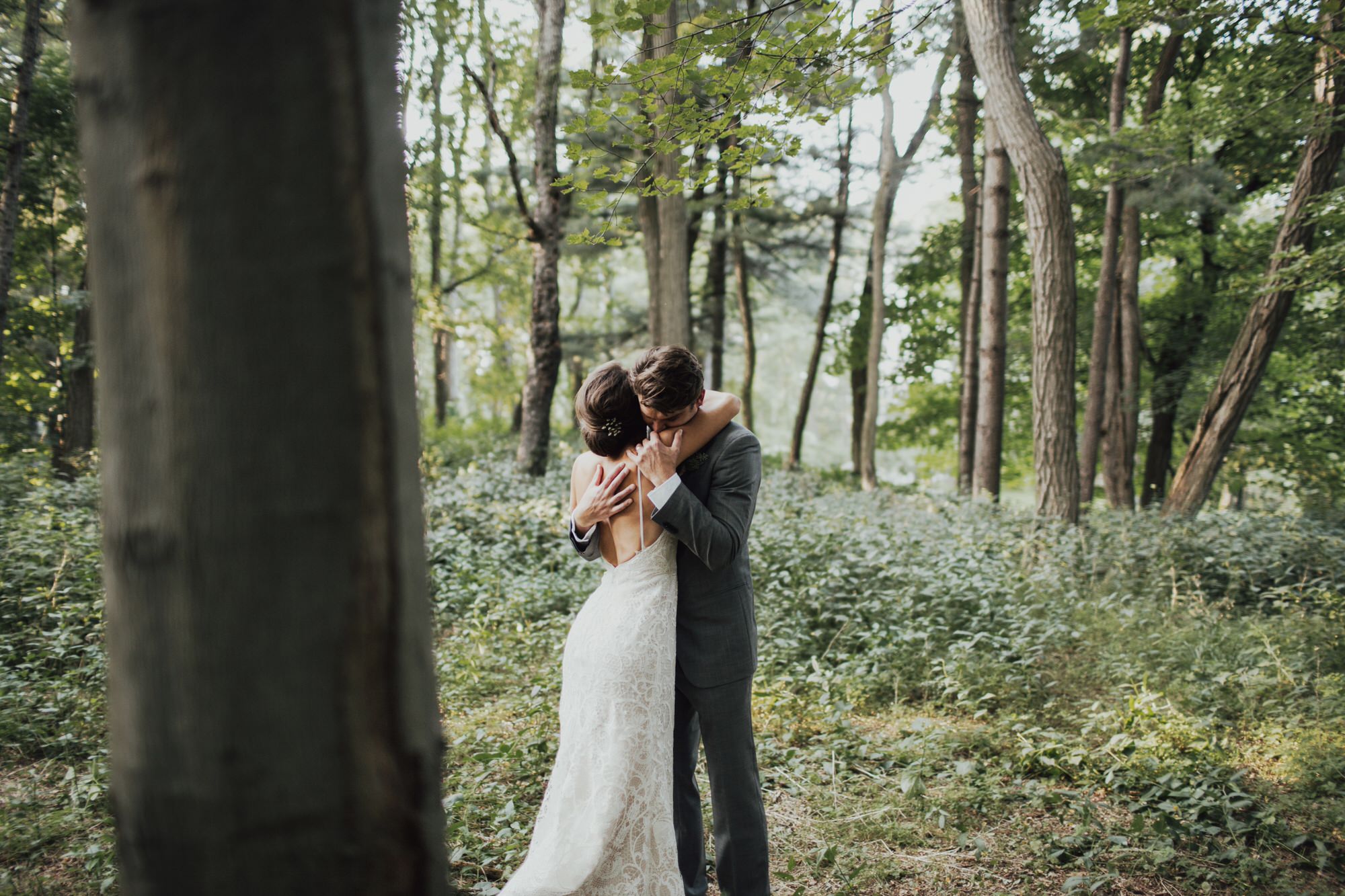 Beautiful and simple wedding portraiture