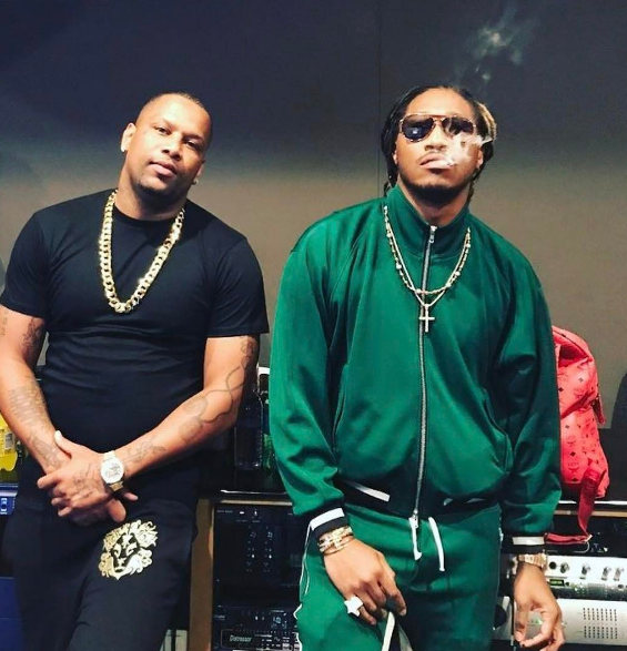 Joe Moses posted a picture early Saturday of him & Future in what appears to be a studio. An unnamed inside source says the 2 def where in the studio working and we should expect to here something soon! Stay tuned into trap.LA for the Exclusive....