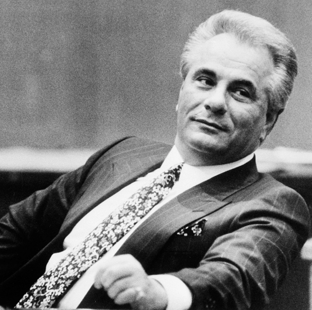 Inside the American Mob - Rise Fall of Gotti