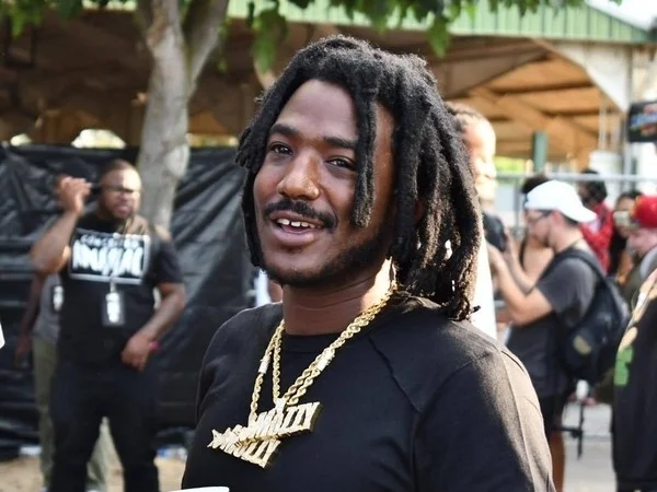 Mozzy- Tomorrow Ain't Promised  (OFFICIAL MUSIC VIDEO)