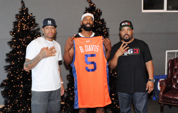 Ice Cube's BIG3 league and Baron Davis made the announcement during a charity basketball game.