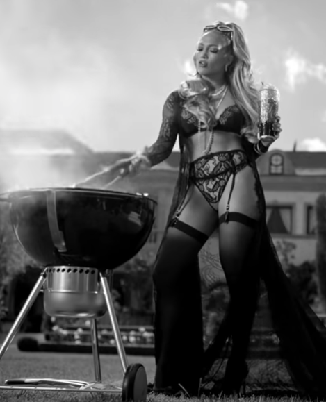 Jennifer Lopez - Dinero ft. DJ Khaled, Cardi B