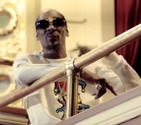 Snoop Dogg x Dave East- Cripn 4 Life (Official Video)