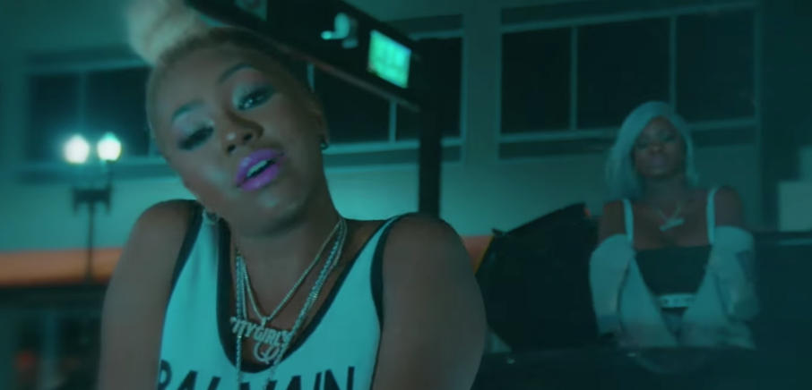 City Girls - Tighten Up (Quality Control Music)