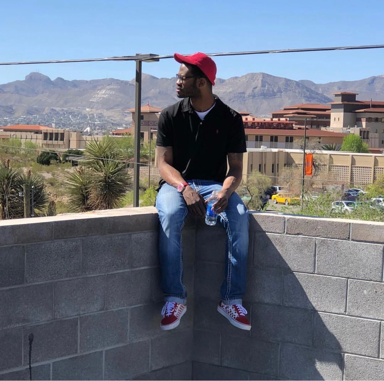 The name is Black Buffet and I'm a producer and artist from Virginia, who transplanted to Cali. Buffet been involved in music for quite some time but more professionally since 2015. Buffet has several mixtapes hosted by DJ Carisma and have been on T…