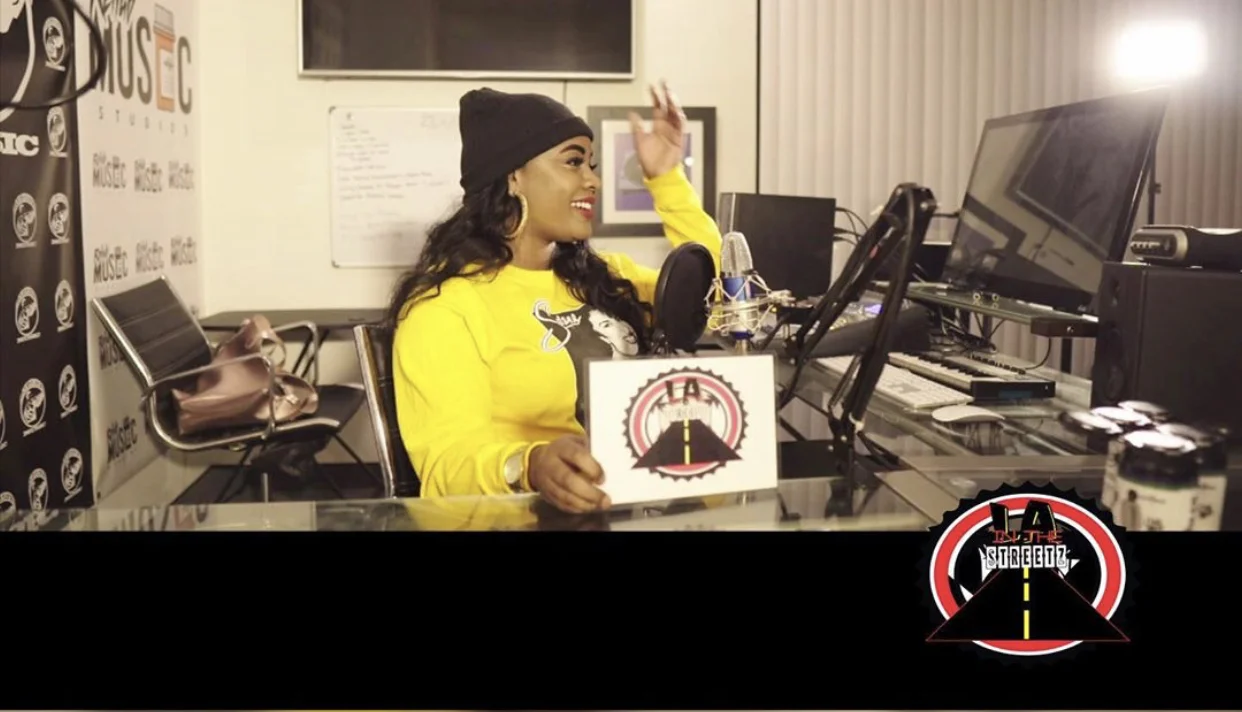 “JACKIIE LA” has the Hottest Podcast out “LA IN THE STREETZ” on Traplaxradio 