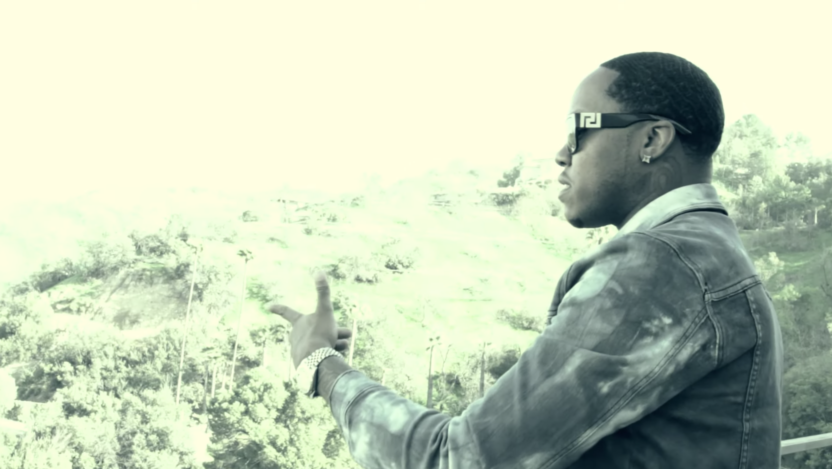 Freaky Jay Bigger Than You DIRECTED BY @SHOTBYC4 Produced by @emacc91